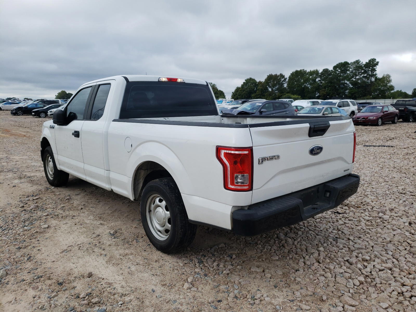 Photo 3 from auction – 2016 FORD F150 SUPER with VIN 1FTEX1C80GFC16348
