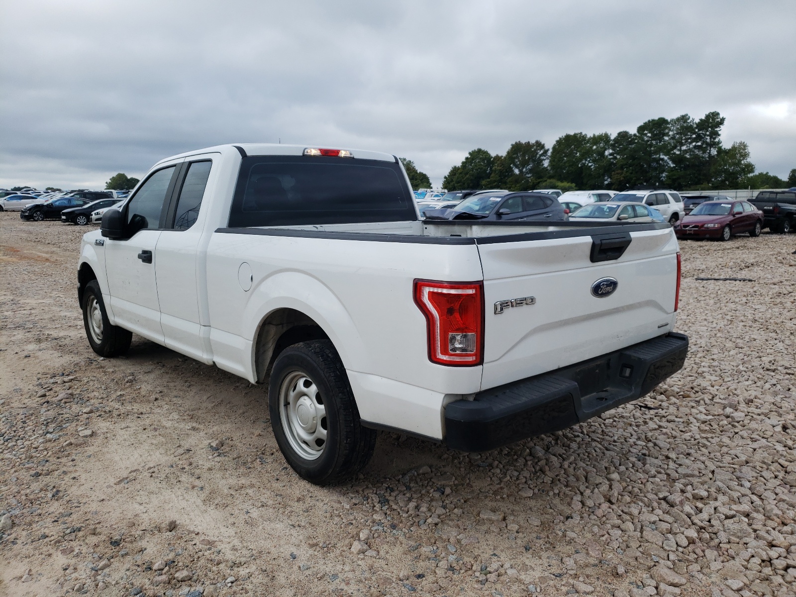 Zdjęcie 3 z aukcji – 2016 FORD F150 SUPER z VIN 1FTEX1C80GFC16348