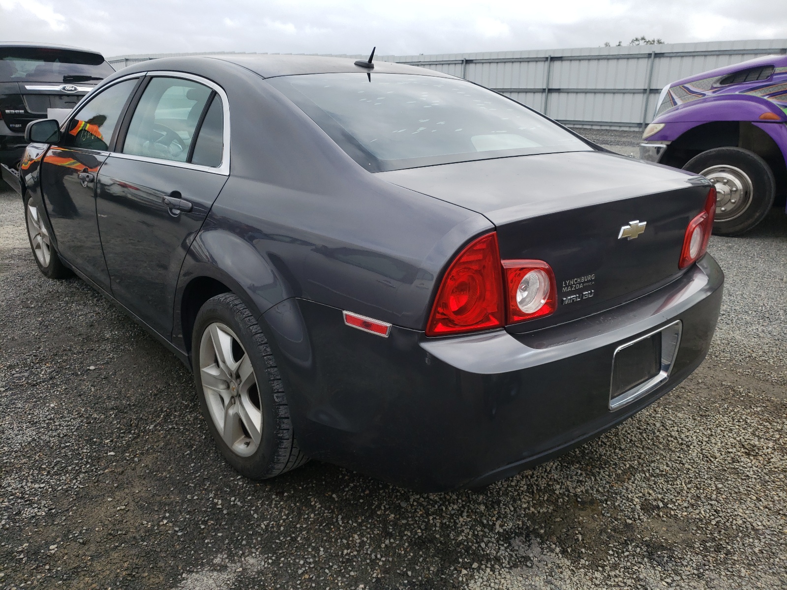 Photo 3 from auction – 2010 CHEVROLET MALIBU LS with VIN 1G1ZB5EB5A4126673