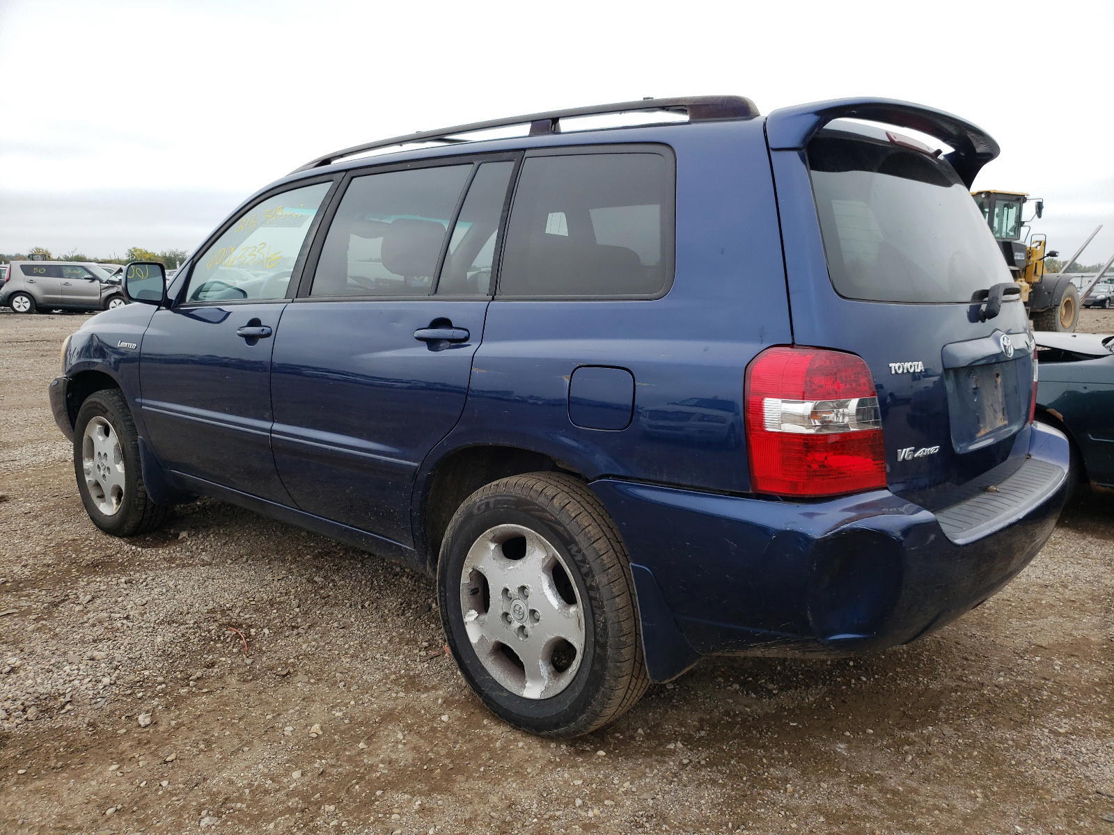 Photo 3 from auction – 2004 TOYOTA HIGHLANDER with VIN JTEEP21A340032625
