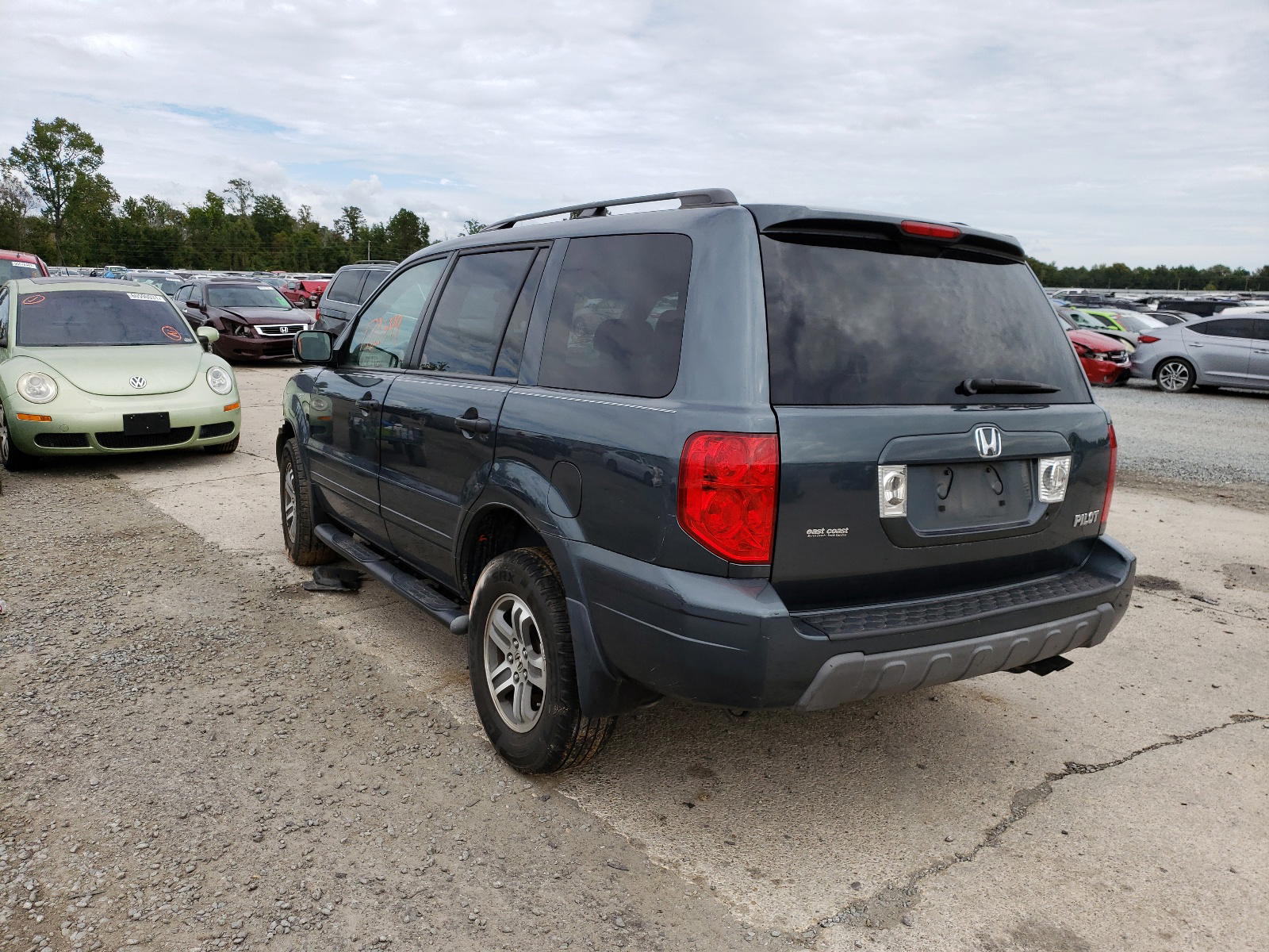 Photo 3 from auction – 2005 HONDA PILOT with VIN 5FNYF18545B017125