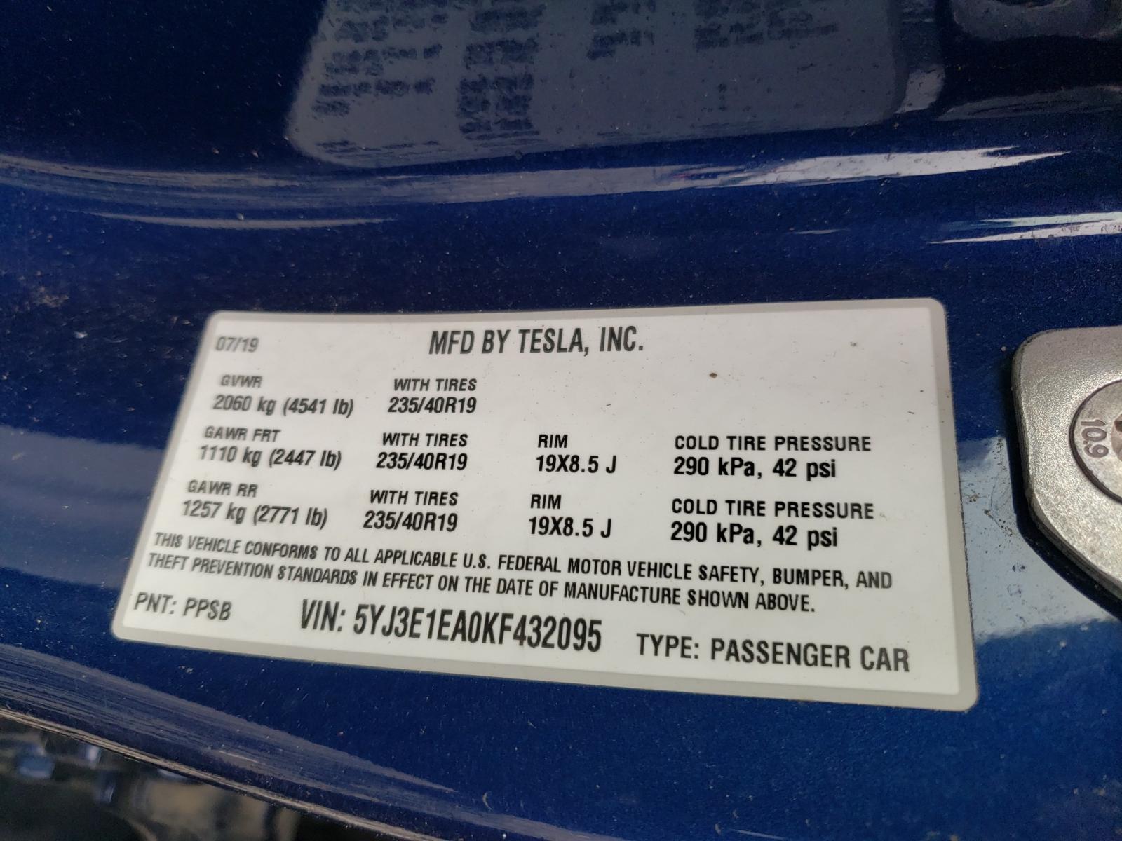 Photo 10 from auction – 2019 TESLA MODEL 3 with VIN 5YJ3E1EA0KF432095