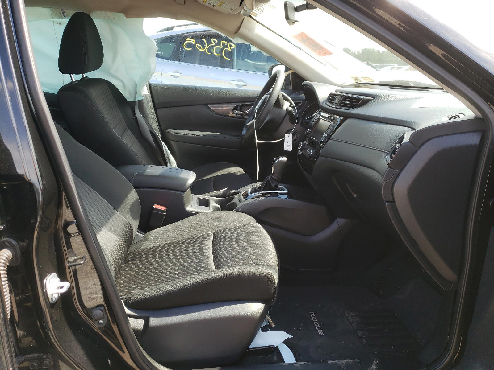 Photo 5 from auction – 2018 NISSAN ROGUE S with VIN KNMAT2MVXJP566754