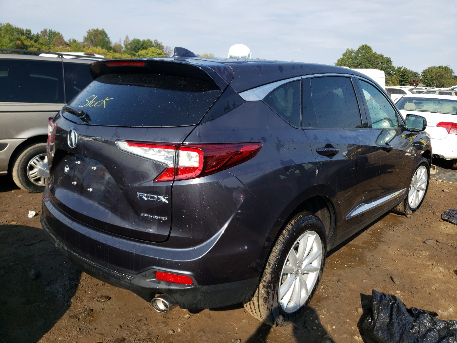 Photo 4 from auction – 2020 ACURA RDX with VIN 5J8TC2H36LL017498