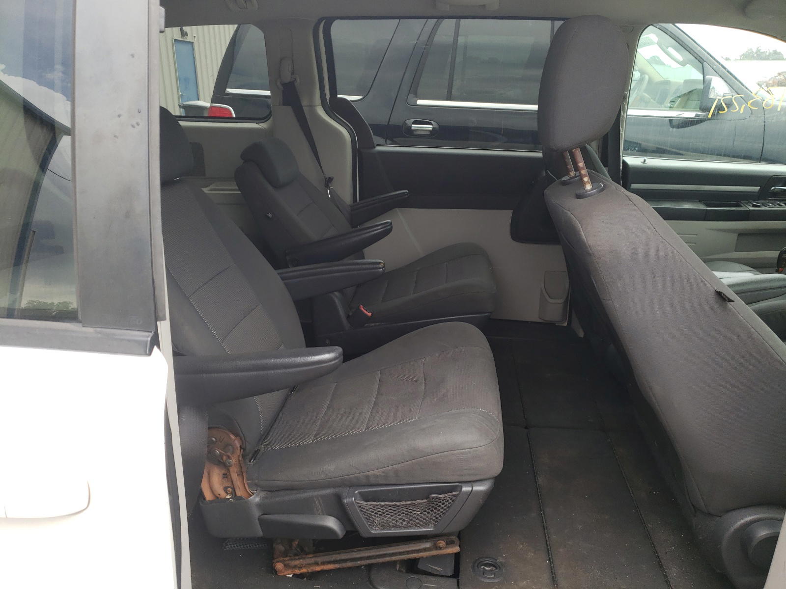 Photo 6 from auction – 2008 DODGE GRAND CARA with VIN 2D8HN54P68R802404