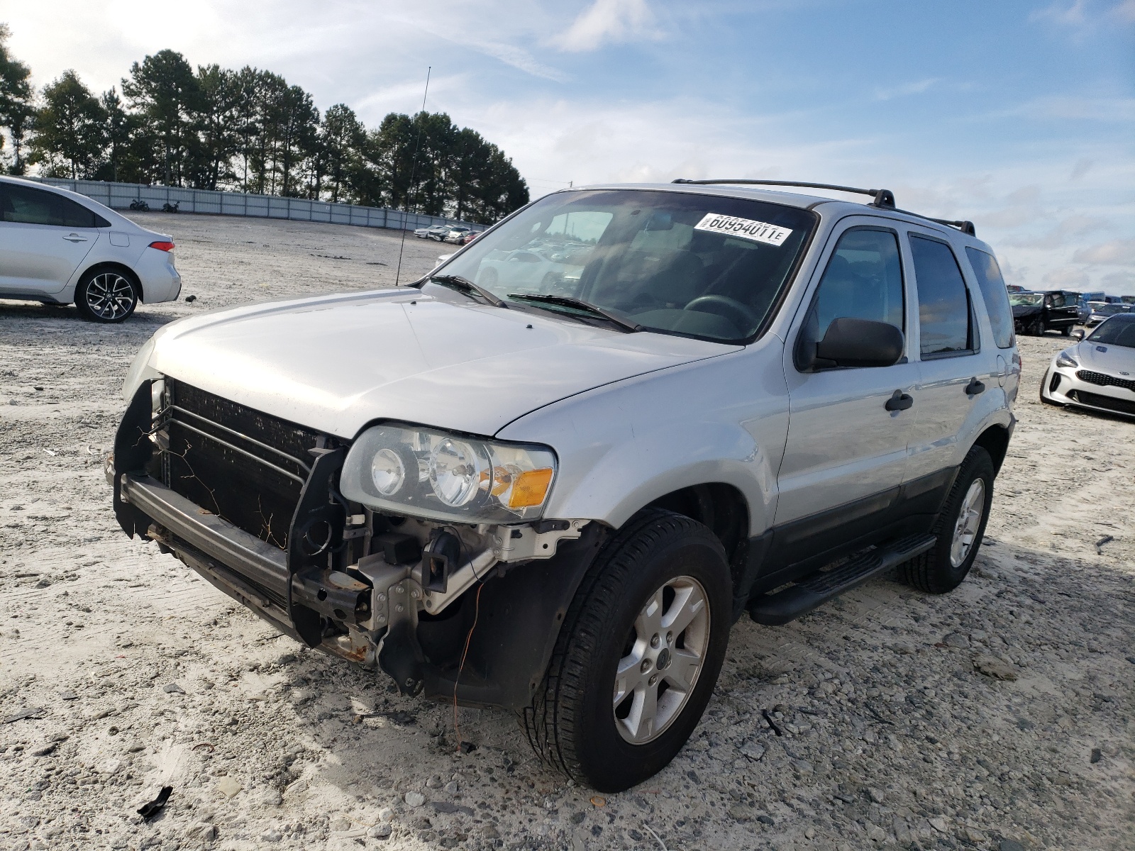 Photo 2 from auction – 2006 FORD ESCAPE XLT with VIN 1FMYU03ZX6KD47751