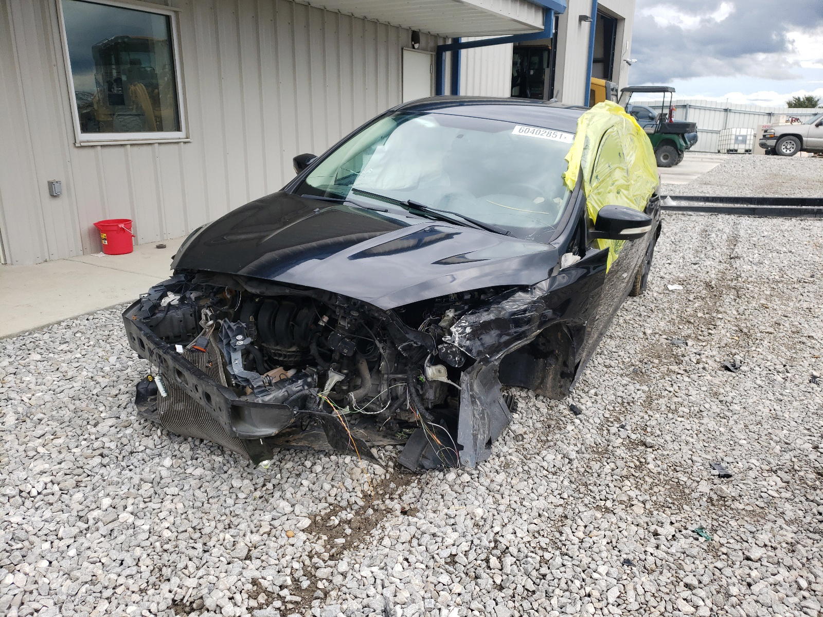 Photo 2 from auction – 2016 FORD FOCUS SE with VIN 1FADP3K29GL326147