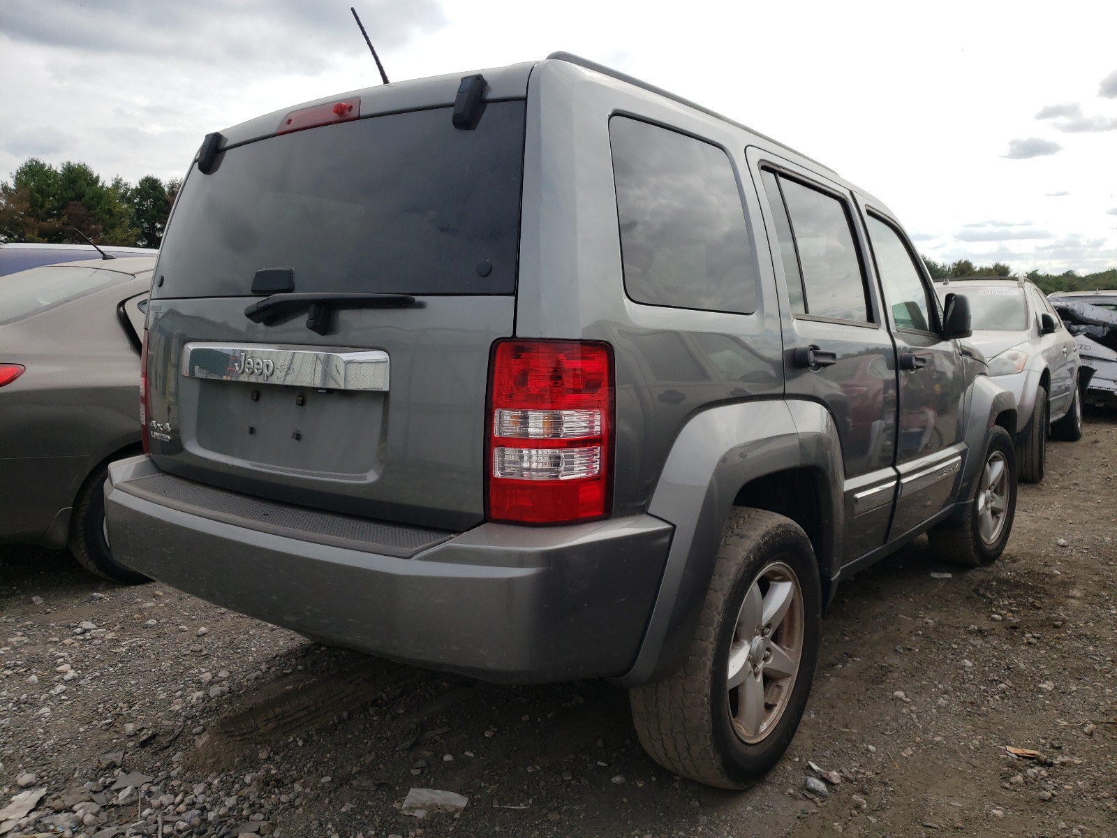 Photo 4 from auction – 2012 JEEP LIBERTY with VIN 1C4PJMCK3CW123437