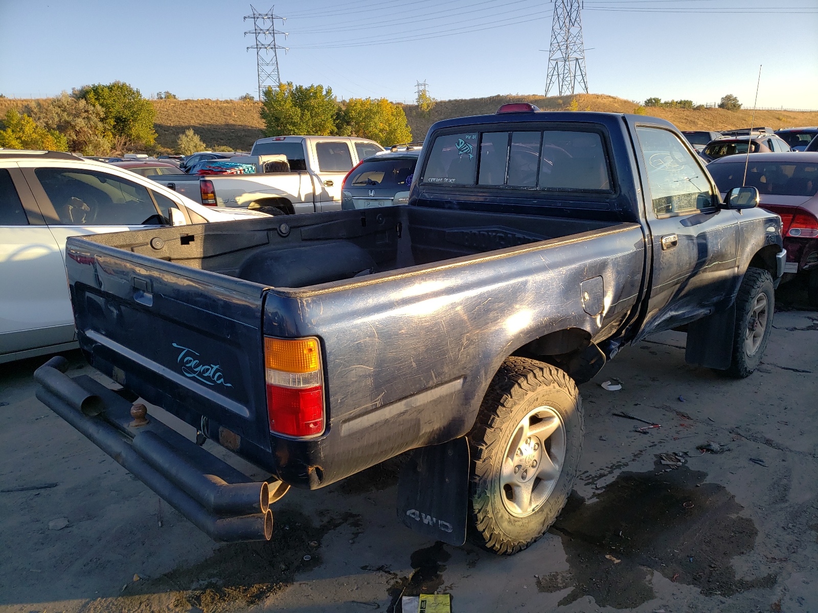 Photo 4 from auction – 1995 TOYOTA PICKUP 1/2 with VIN JT4RN01P9S7072541