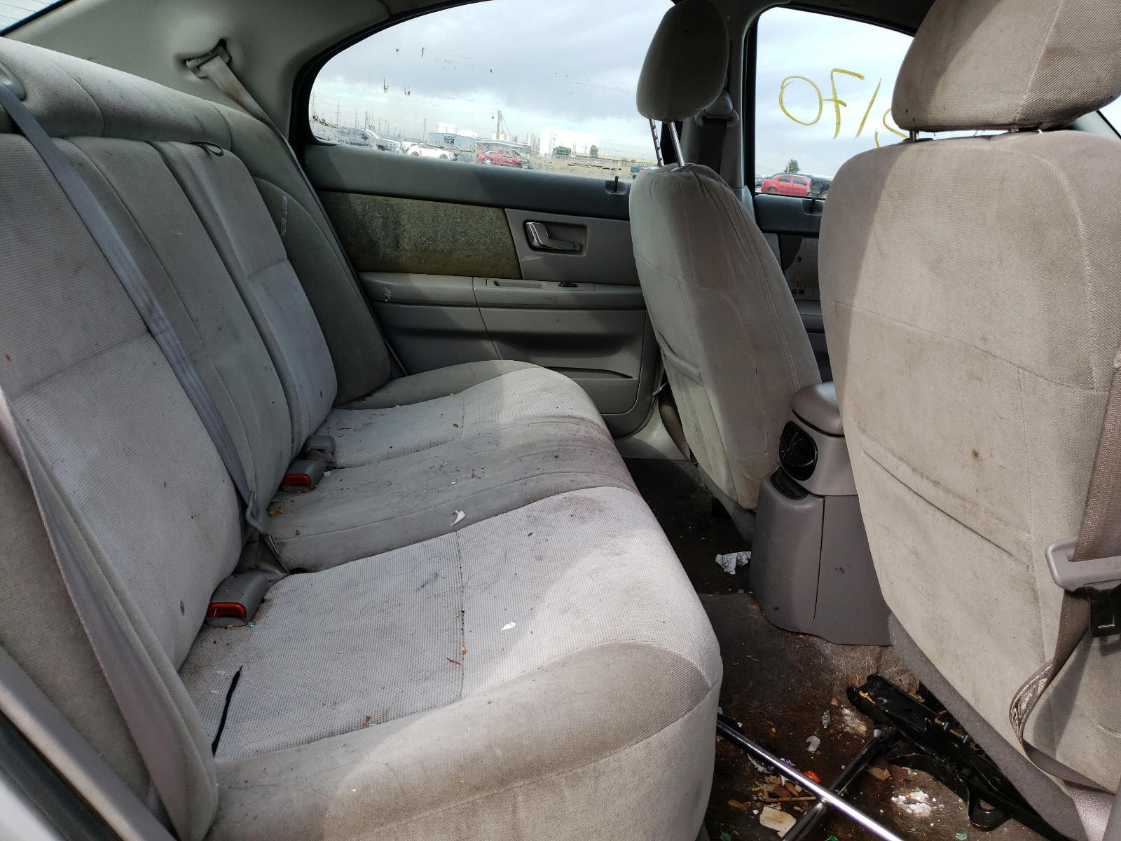 Photo 6 from auction – 2002 MERCURY SABLE GS with VIN 1MEFM50UX2A646012
