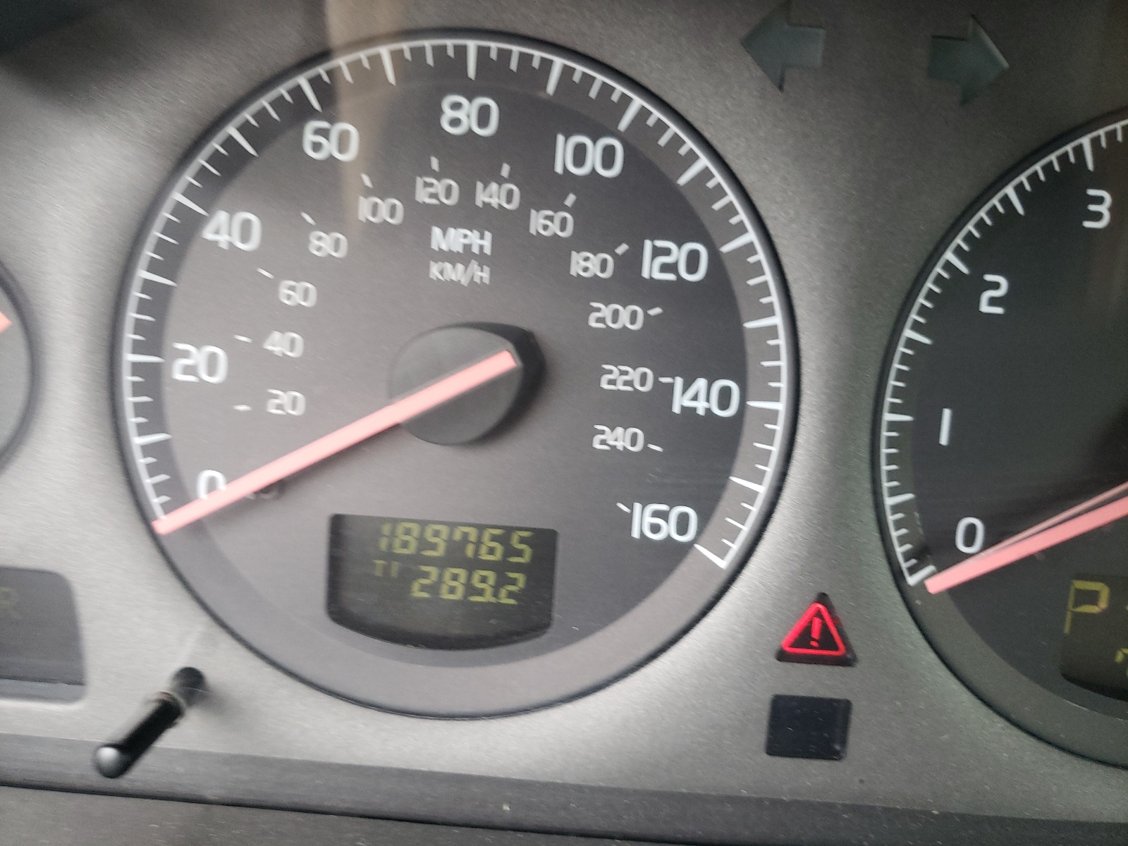 Photo 8 from auction – 2001 VOLVO V70 2.4T with VIN YV1SW58DX11025182