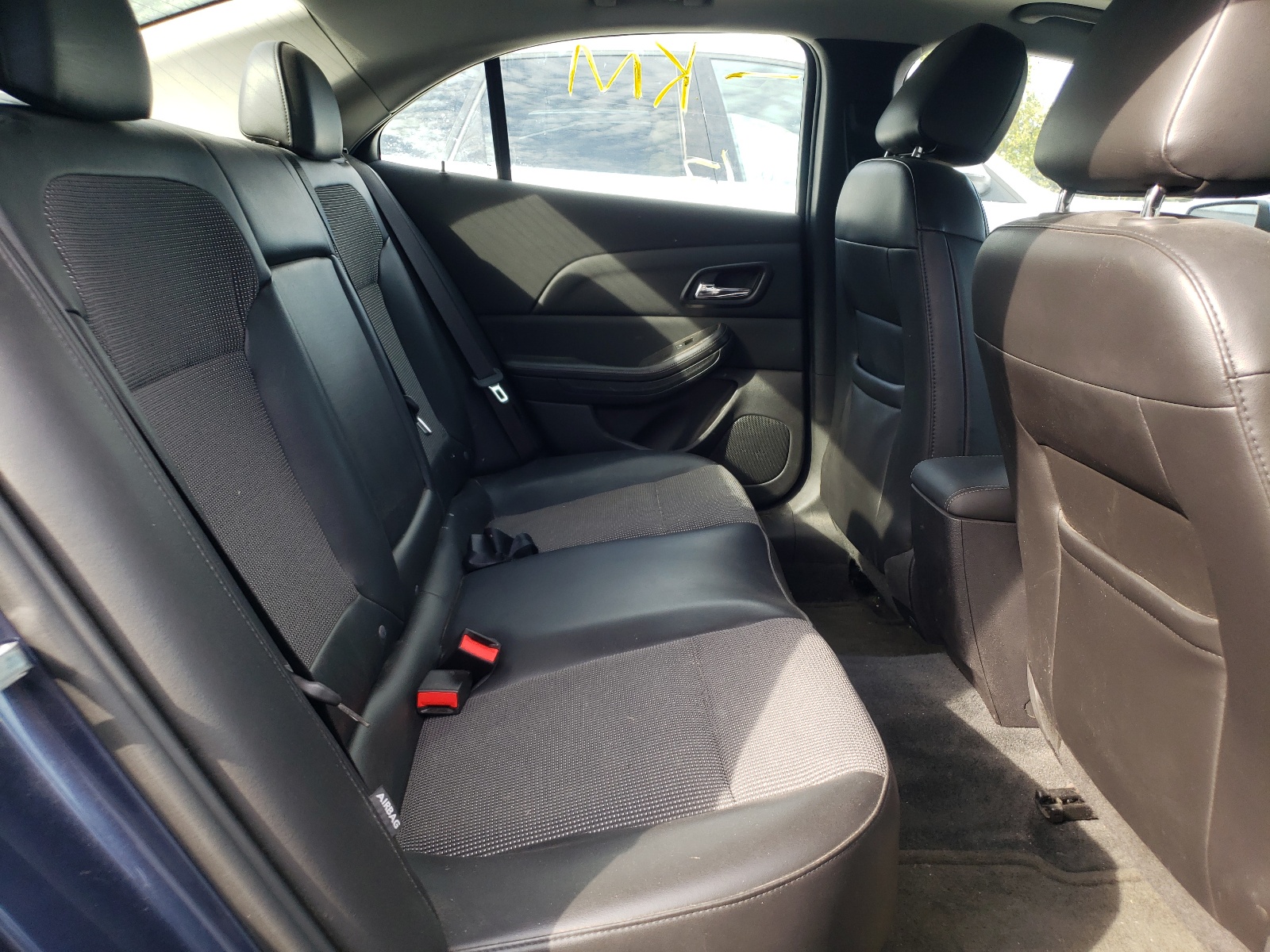 Photo 6 from auction – 2014 CHEVROLET MALIBU 1LT with VIN 1G11C5SL2EF271770
