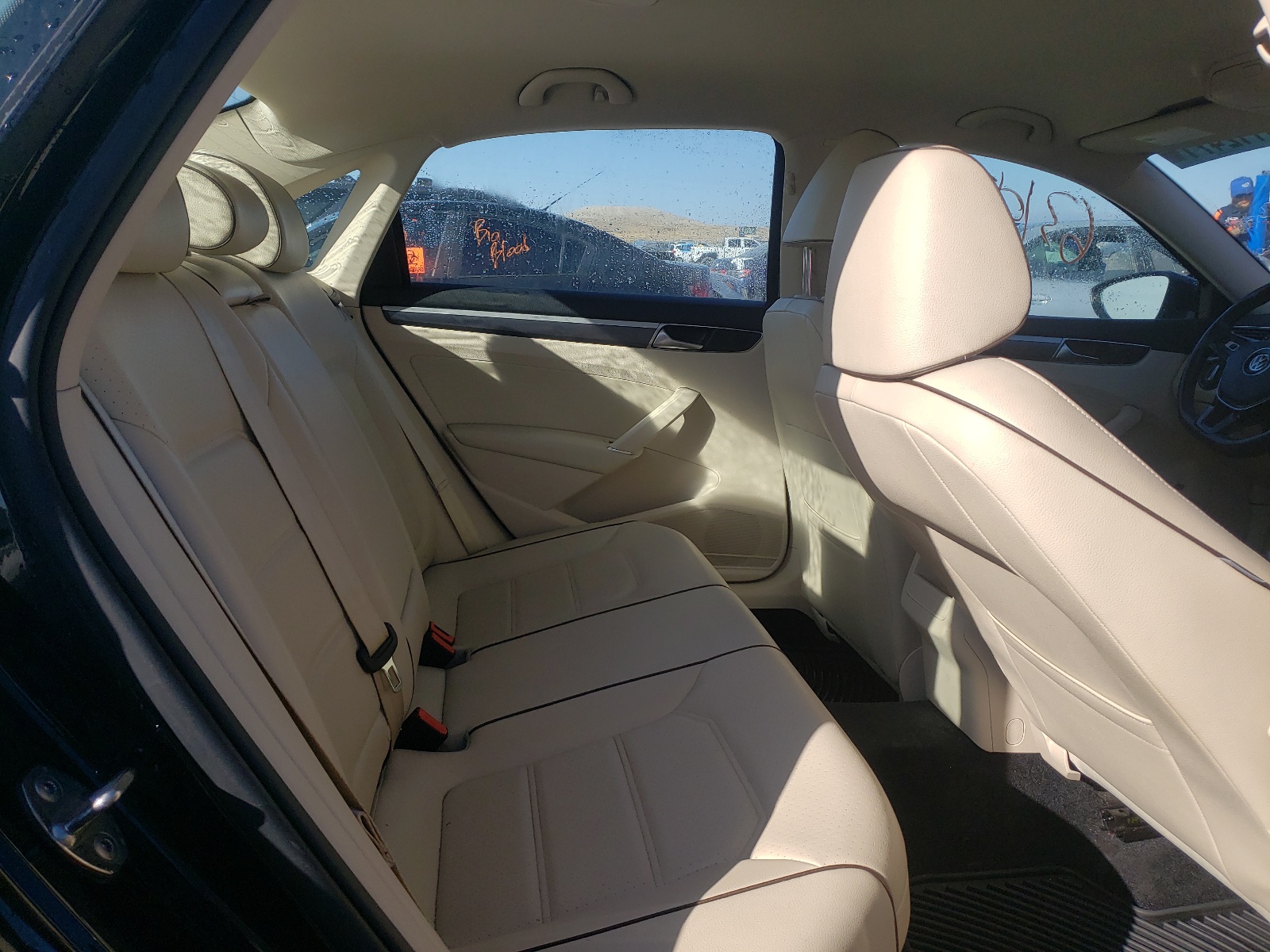 Photo 6 from auction – 2018 VOLKSWAGEN PASSAT S with VIN 1VWAA7A32JC017737
