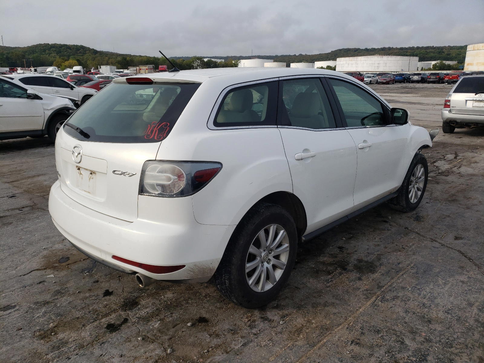 Photo 4 from auction – 2011 MAZDA CX-7 with VIN JM3ER2A55B0389424