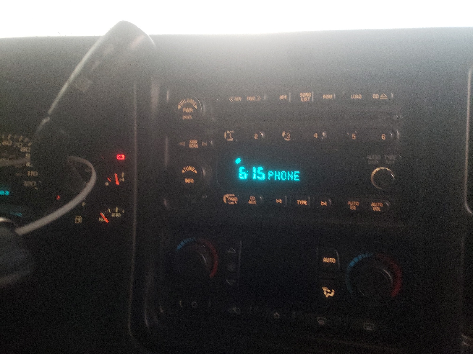 Photo 9 from auction – 2005 GMC SIERRA K25 with VIN 1GTHK23275F893066