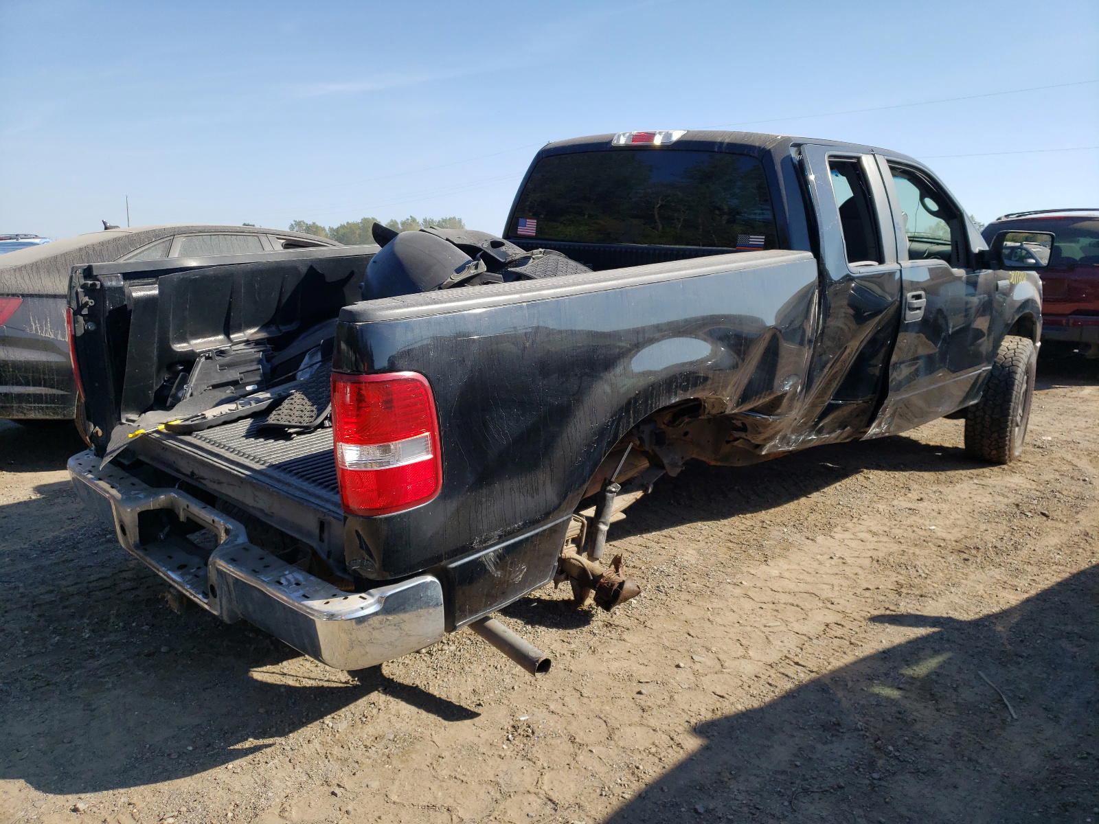 Photo 4 from auction – 2007 FORD F150 with VIN 1FTPX14V27FA22790