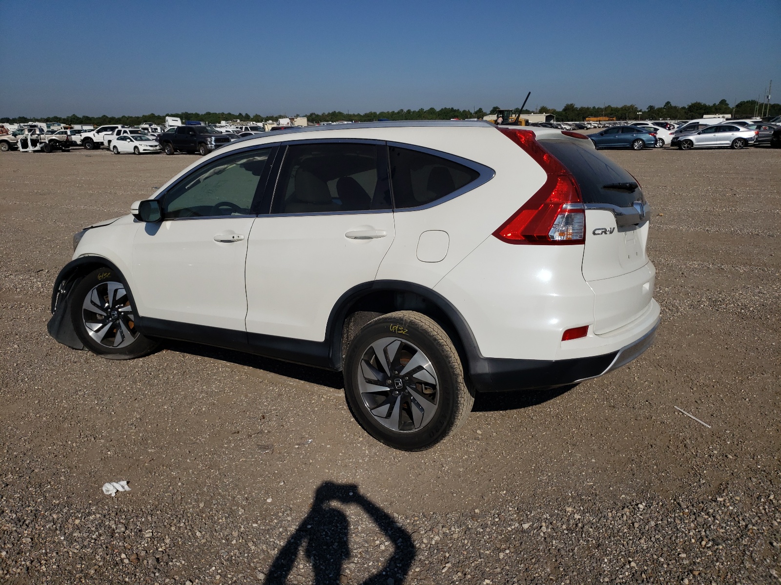 Photo 3 from auction – 2016 HONDA CR-V TOURI with VIN 5J6RM4H95GL127156
