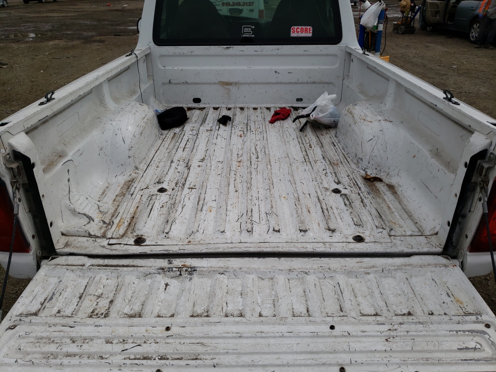 Photo 6 from auction – 2002 FORD RANGER with VIN 1FTYR10DX2PA81164