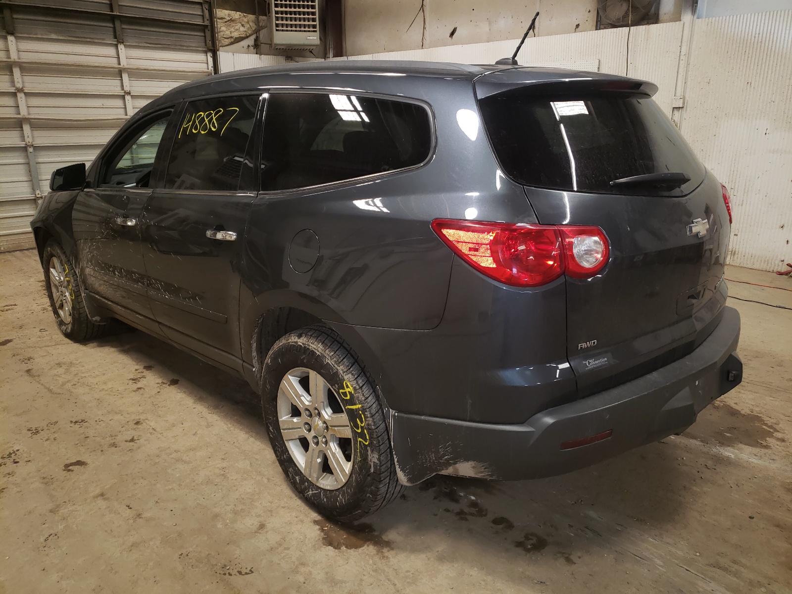 Photo 3 from auction – 2011 CHEVROLET TRAVERSE L with VIN 1GNKVGED6BJ116984