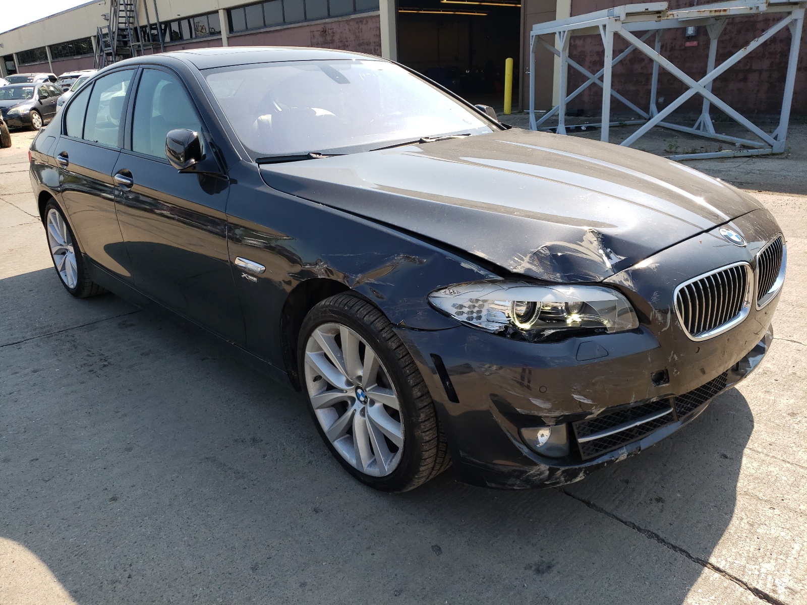 BMW 535 XI 2011 con VIN WBAFU7C56BDU55457 - Foto de la subasta