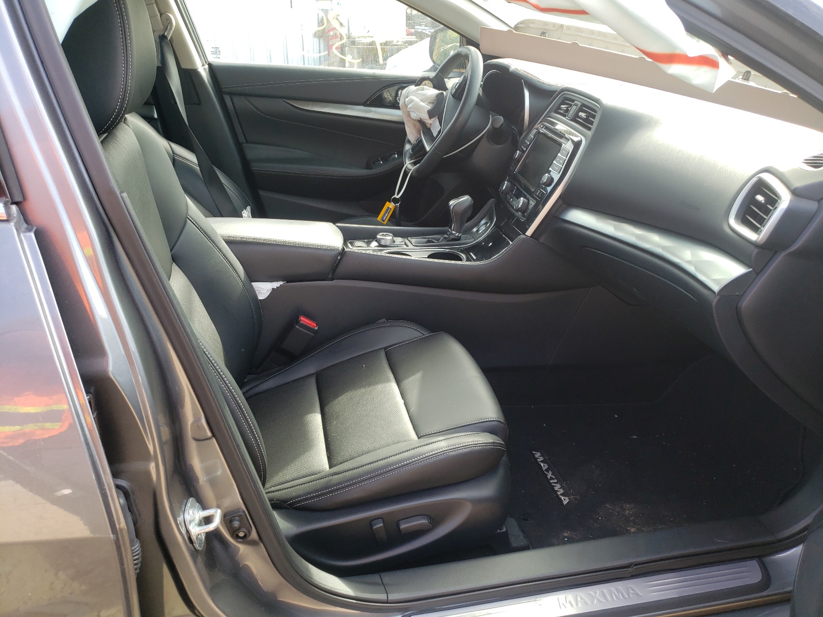 Photo 5 from auction – 2020 NISSAN MAXIMA SV with VIN 1N4AA6CV2LC373111