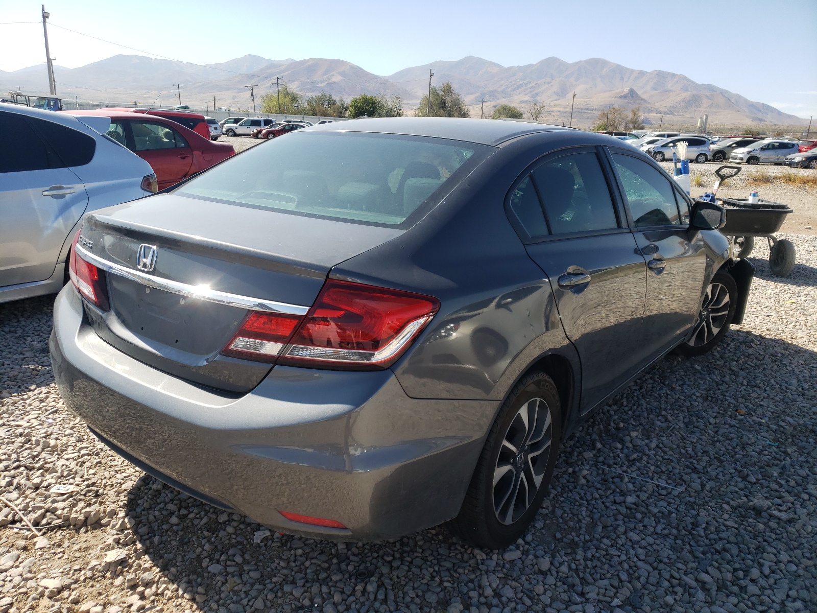 Photo 4 from auction – 2013 HONDA CIVIC EX with VIN 2HGFB2F88DH529762