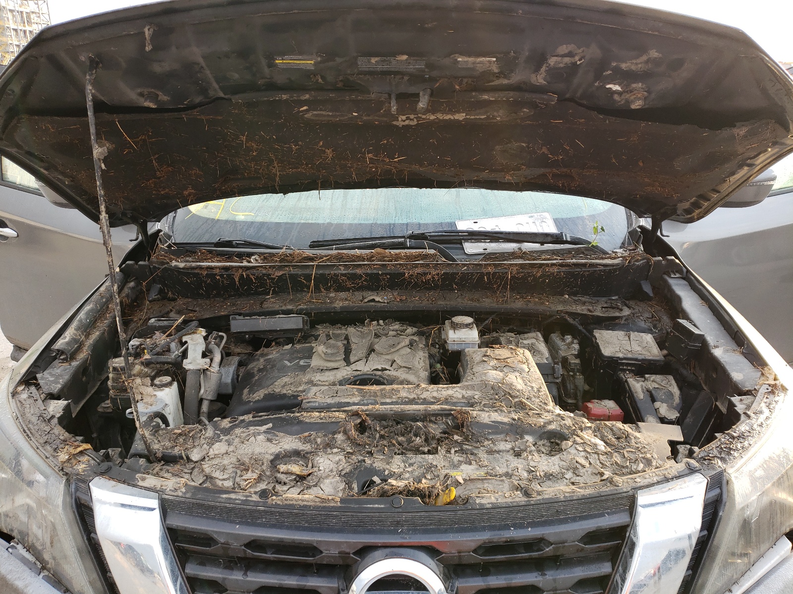 Photo 7 from auction – 2017 NISSAN PATHFINDER with VIN 5N1DR2MM1HC685101