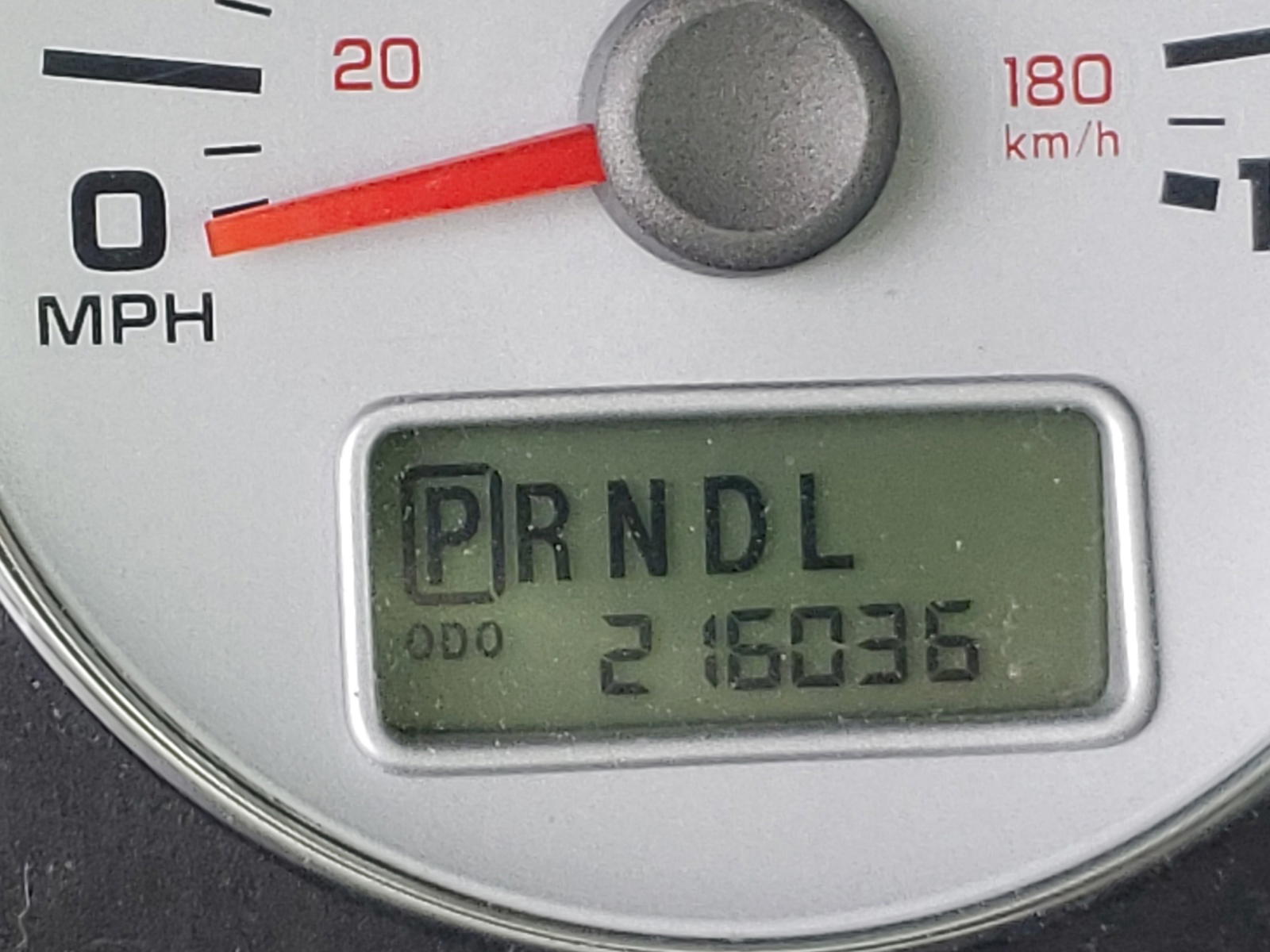 Photo 8 from auction – 2005 FORD ESCAPE HEV with VIN 1FMCU96H95KB70271