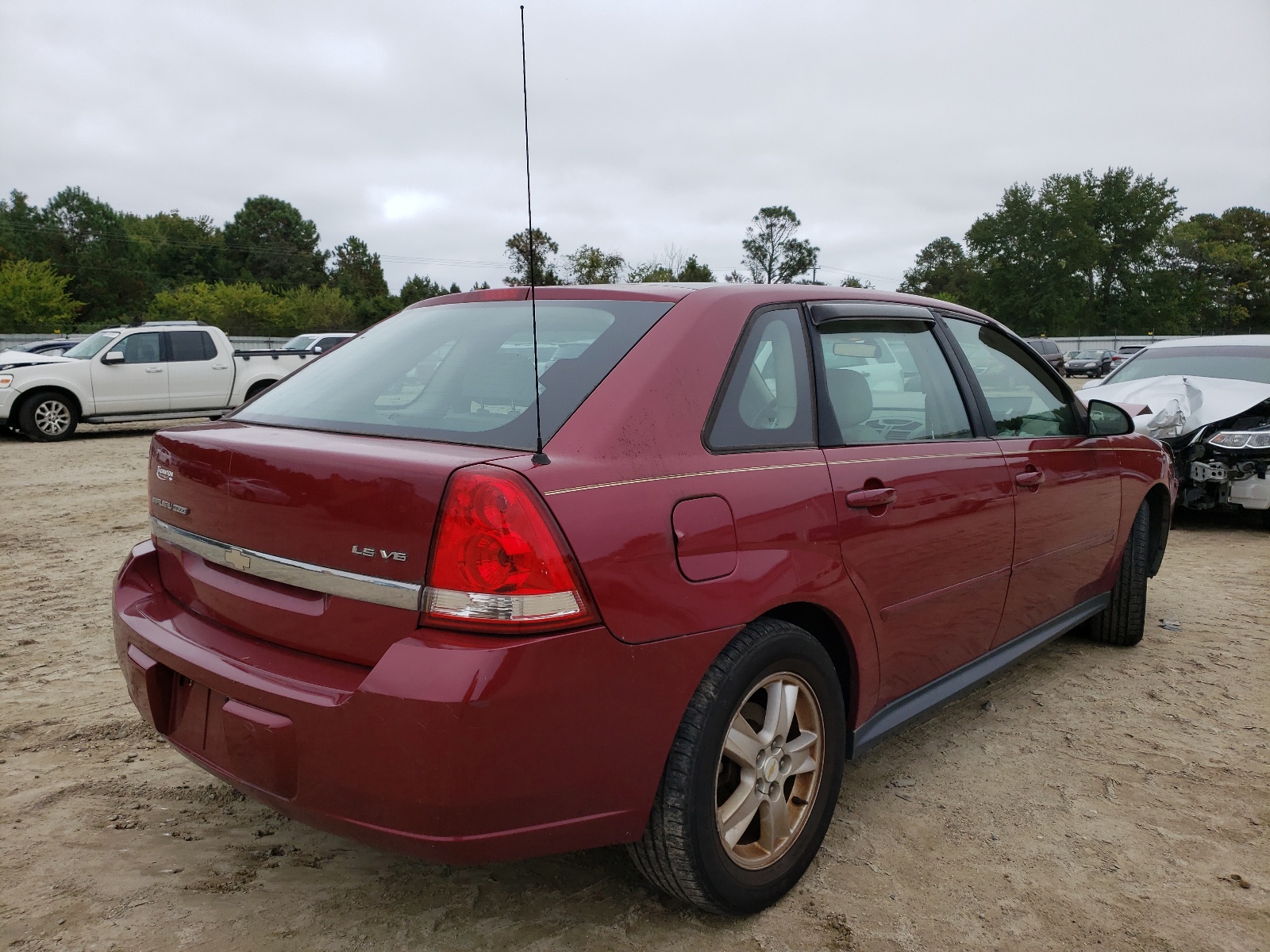 Photo 4 from auction – 2004 CHEVROLET MALIBU MAX with VIN 1G1ZT64854F231361