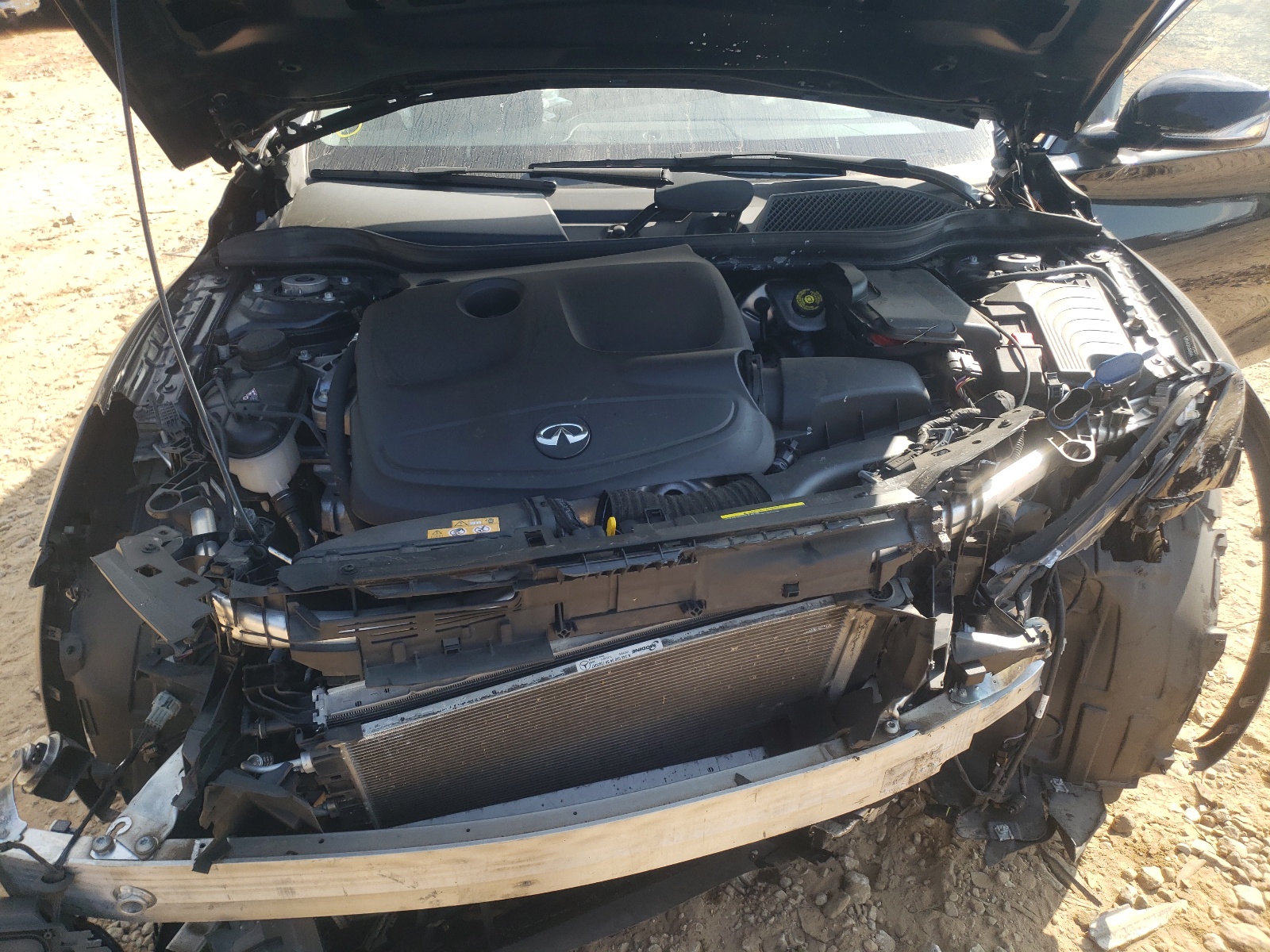 Photo 7 from auction – 2018 INFINITI QX30 BASE with VIN SJKCH5CR0JA052041