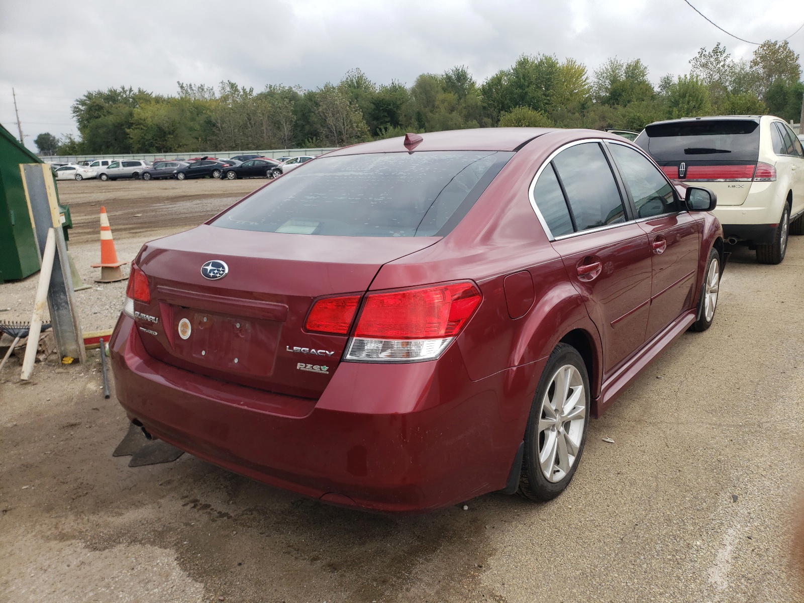 Photo 4 from auction – 2014 SUBARU LEGACY 2.5 with VIN 4S3BMBL68E3002822