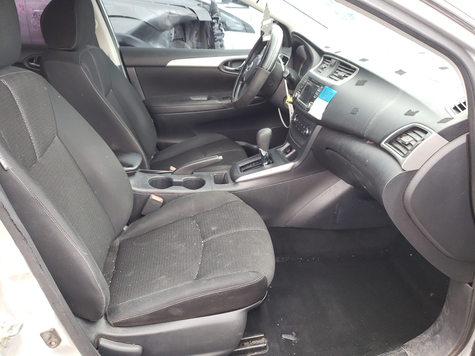 Photo 5 from auction – 2018 NISSAN SENTRA S with VIN 3N1AB7AP5JY320122