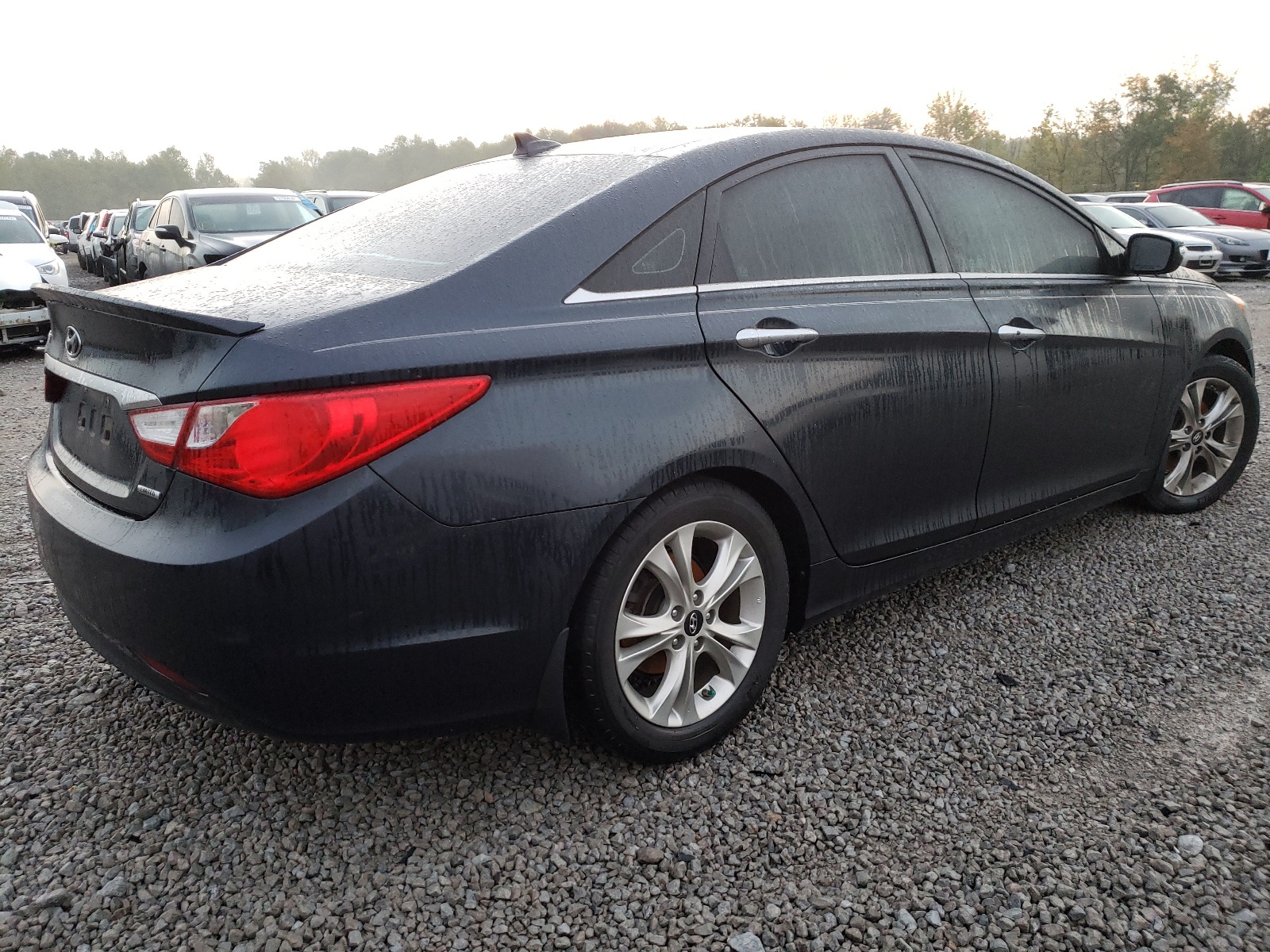 Photo 4 from auction – 2013 HYUNDAI SONATA SE with VIN 5NPEC4ACXDH800729