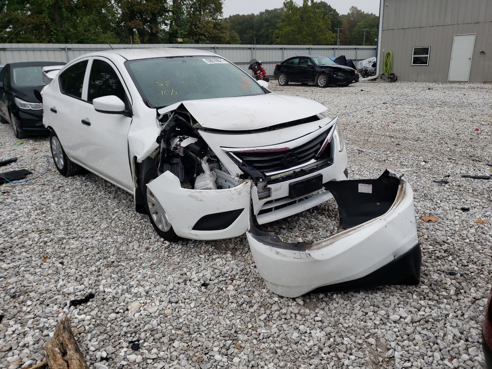NISSAN VERSA S 2017 with VIN 3N1CN7AP9HL818332 - Photo from auction