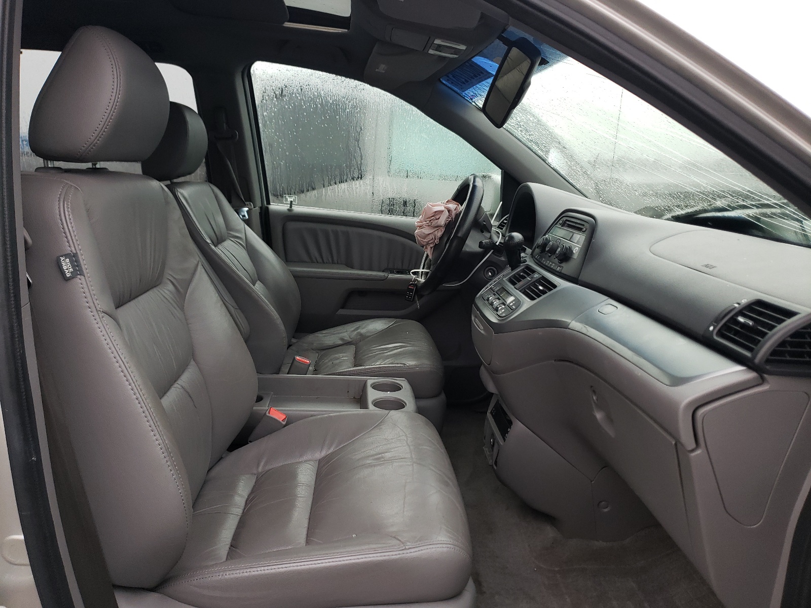 Photo 5 from auction – 2008 HONDA ODYSSEY EX with VIN 5FNRL38768B099681