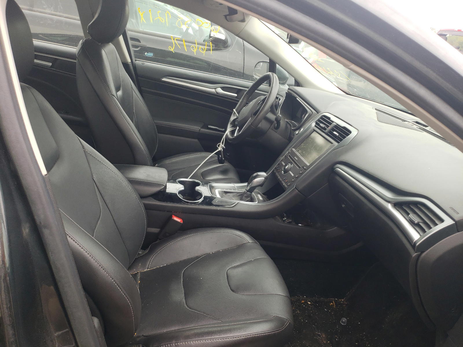 Photo 5 from auction – 2016 FORD FUSION TIT with VIN 3FA6P0D97GR137211