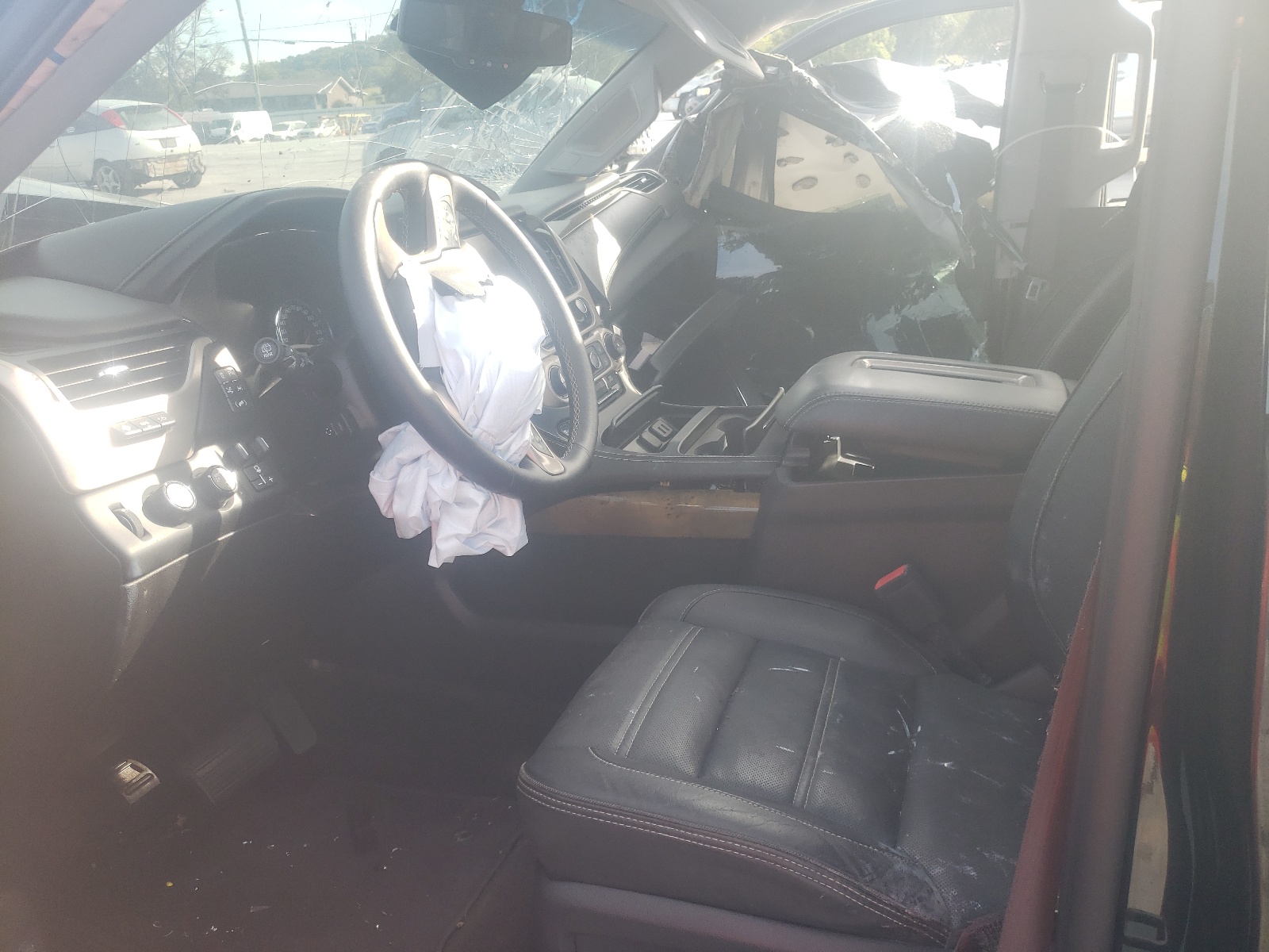 Zdjęcie 5 z aukcji – 2017 GMC YUKON z VIN 1GKS2CKJ2HR206328