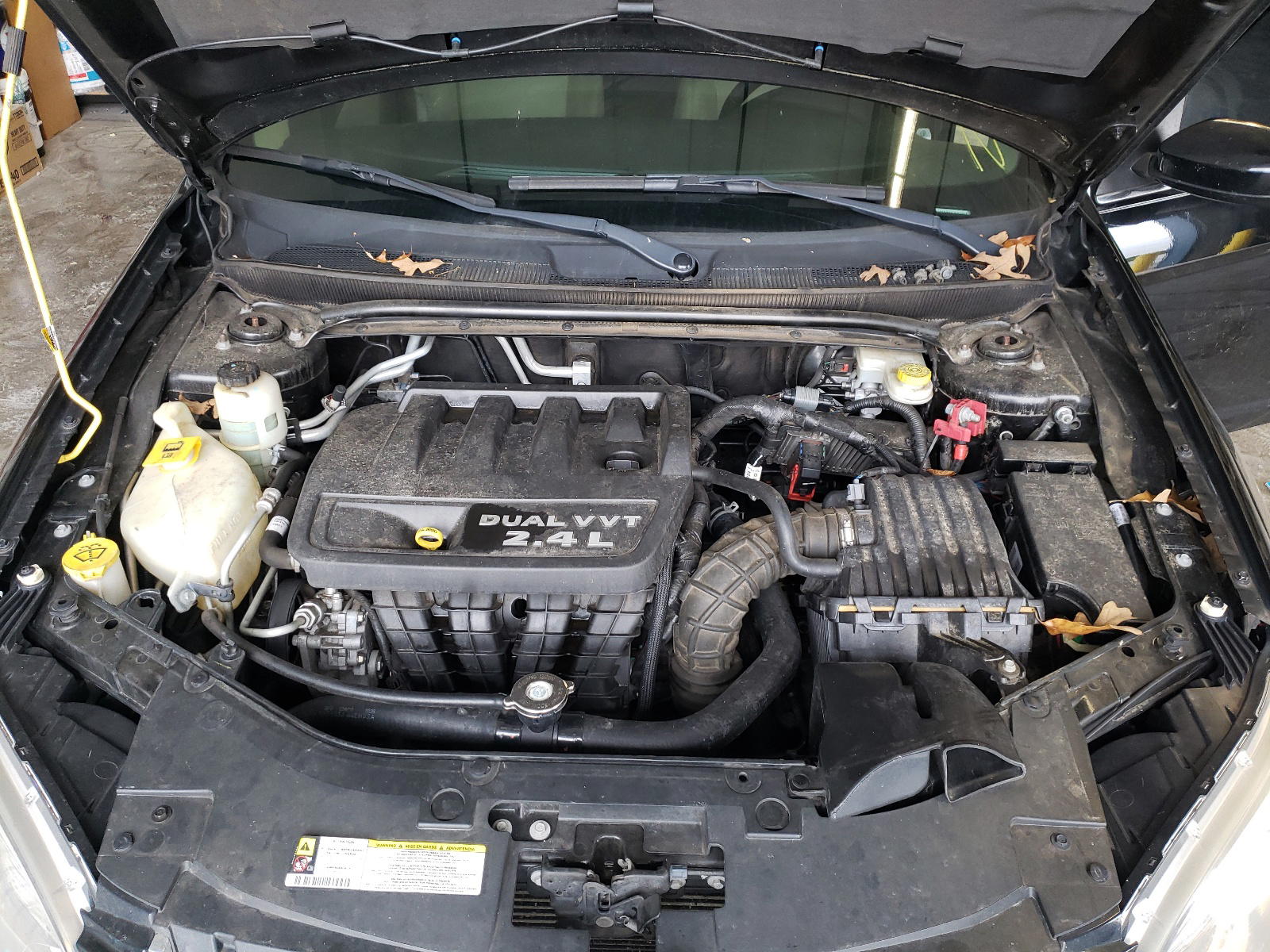 Photo 7 from auction – 2012 CHRYSLER 200 TOURIN with VIN 1C3CCBBB0CN302818