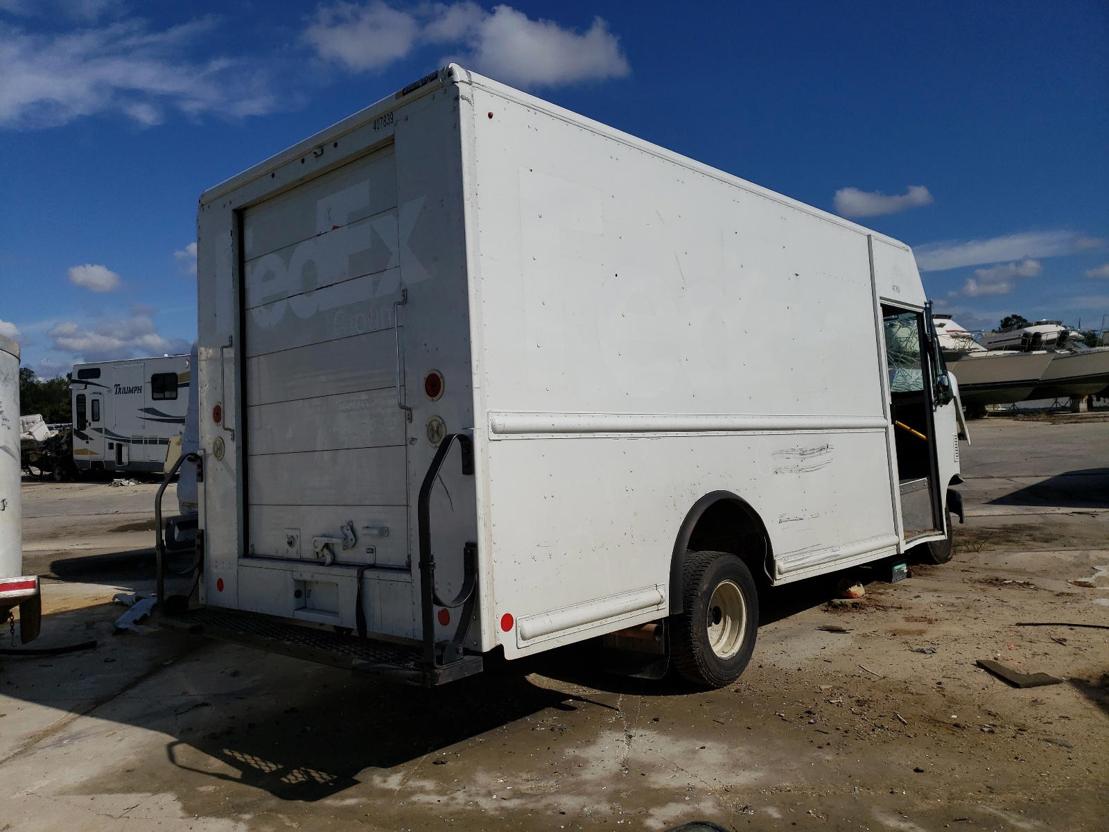 Photo 4 from auction – 2017 FORD ECONOLINE with VIN 1FC3E4K65HDC47848