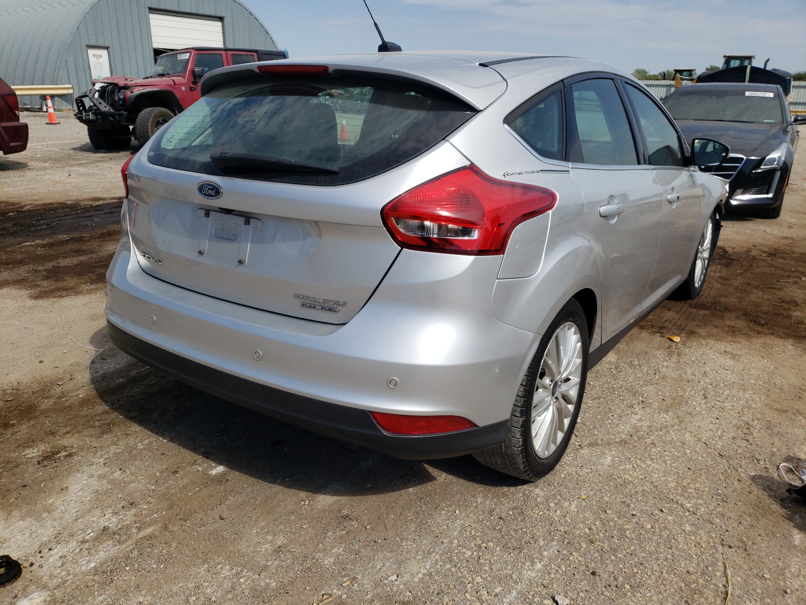 Photo 4 from auction – 2016 FORD FOCUS TITA with VIN 1FADP3N24GL302608