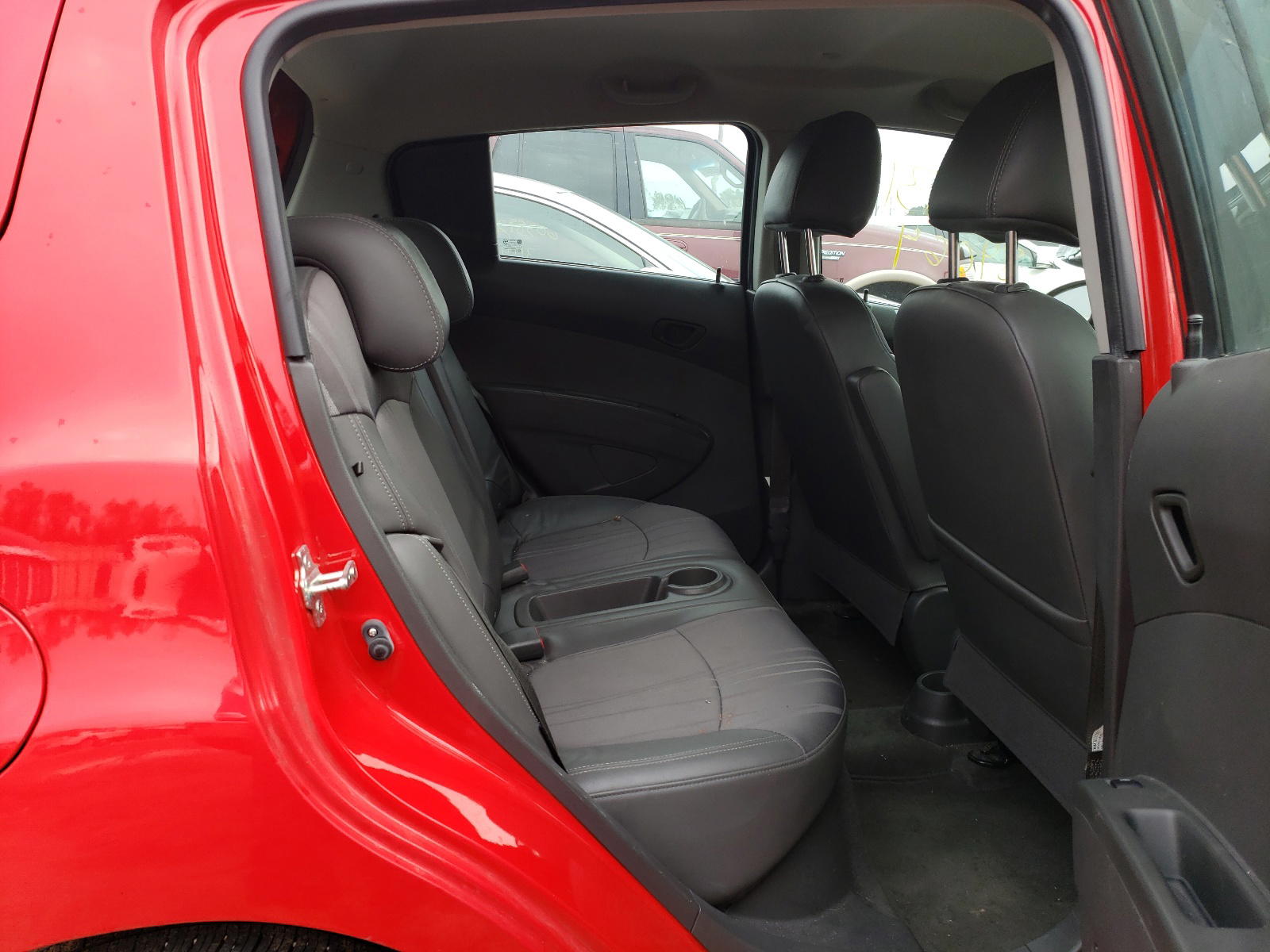 Photo 6 from auction – 2014 CHEVROLET SPARK 1LT with VIN KL8CD6S96EC498753