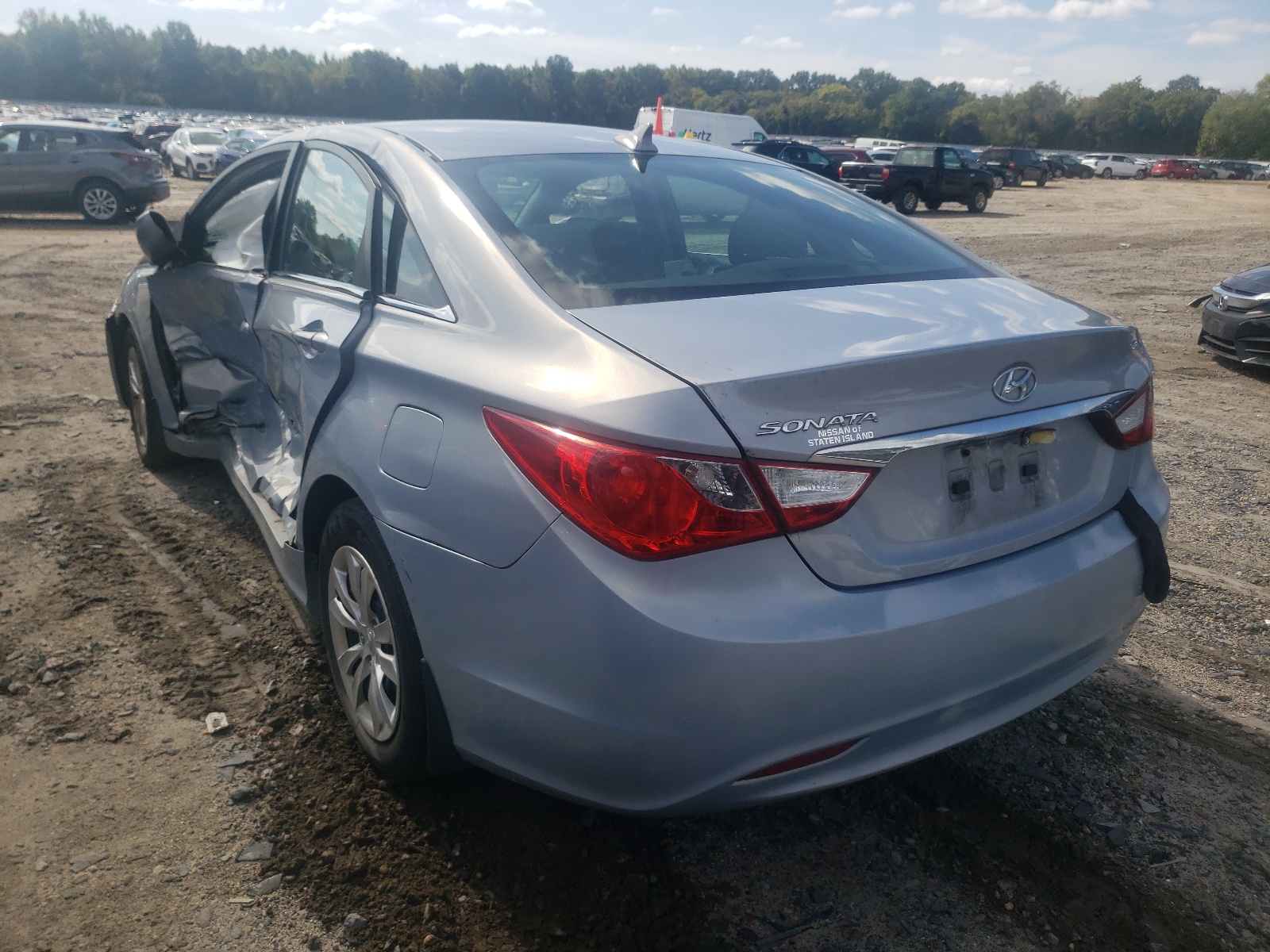 Photo 3 from auction – 2011 HYUNDAI SONATA GLS with VIN 5NPEB4AC2BH210153