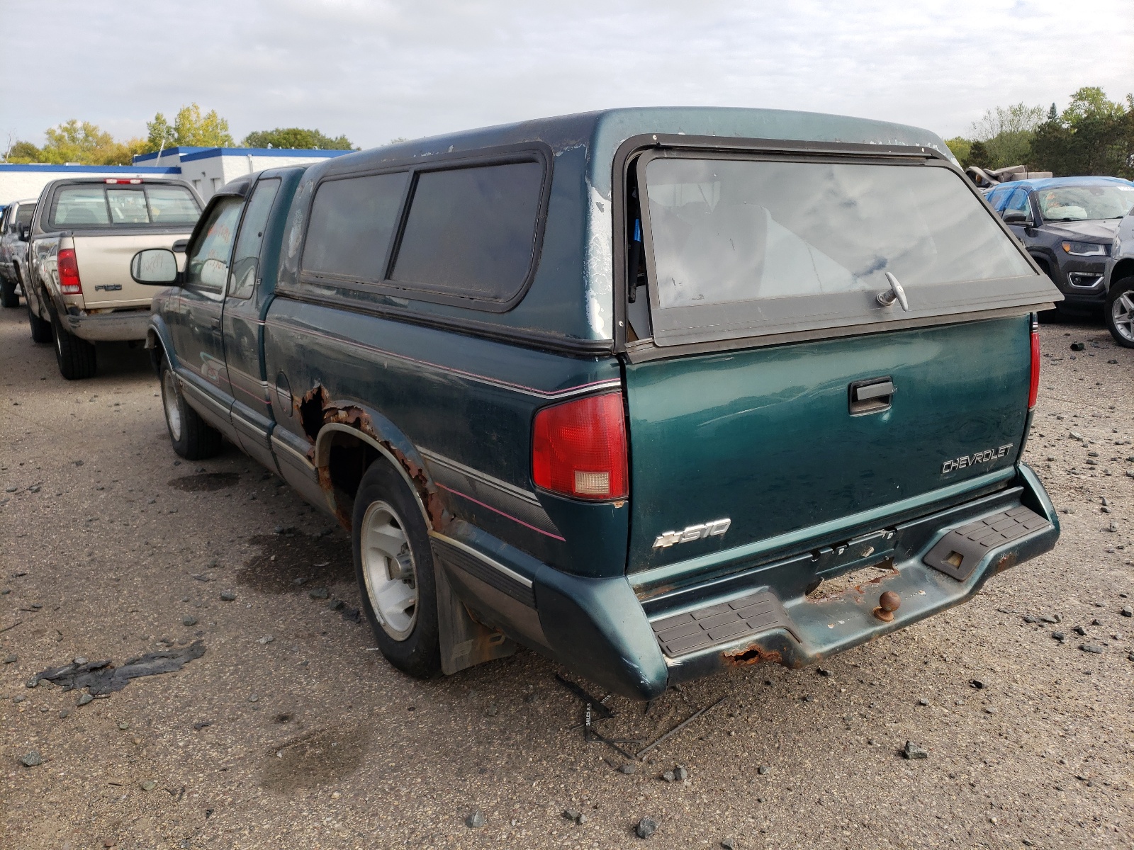 Photo 3 from auction – 1996 CHEVROLET S 10 with VIN 1GCCS19X2T8150209