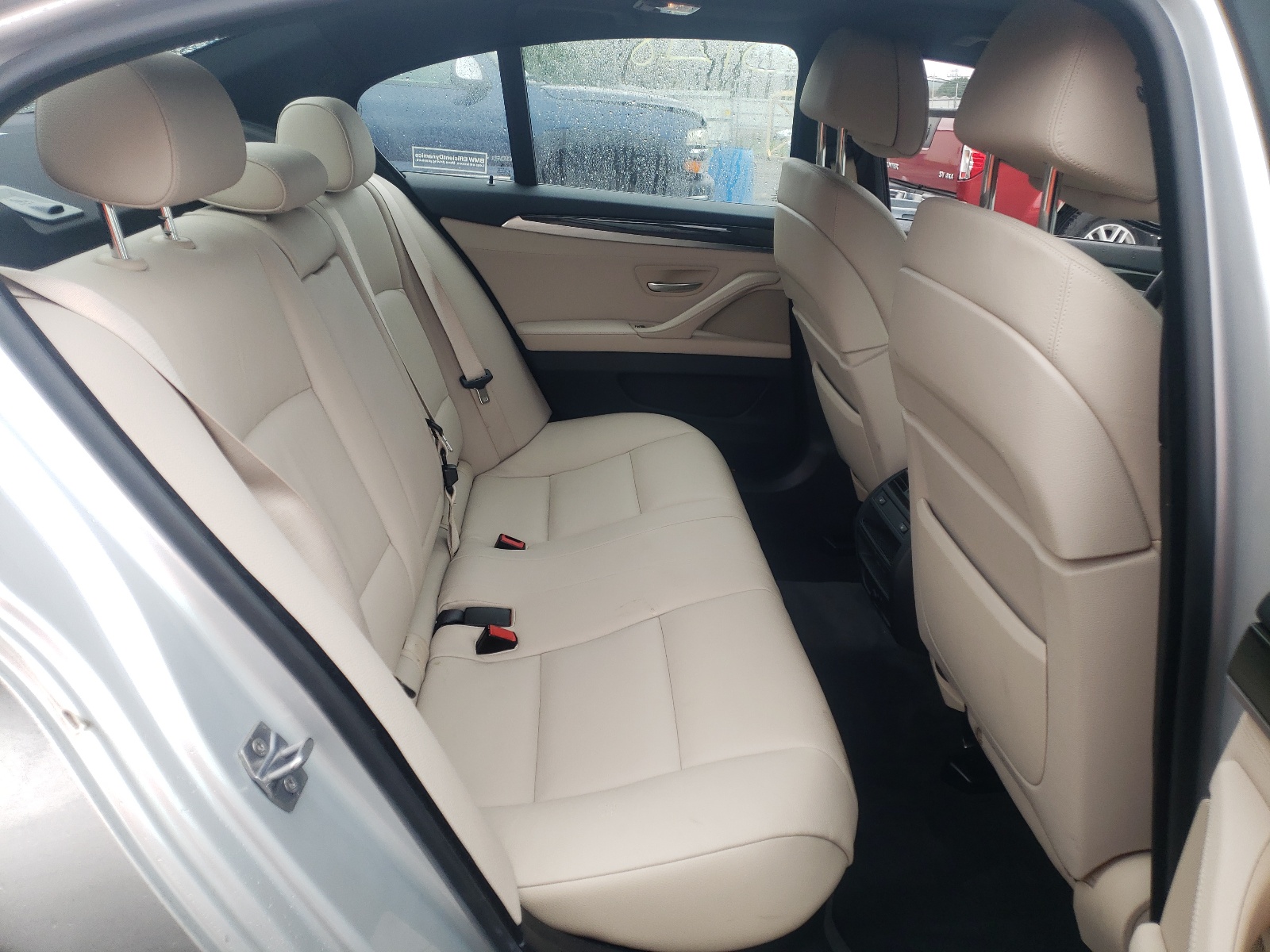 Photo 6 from auction – 2013 BMW 550 XI with VIN WBAFU9C57DDY72164