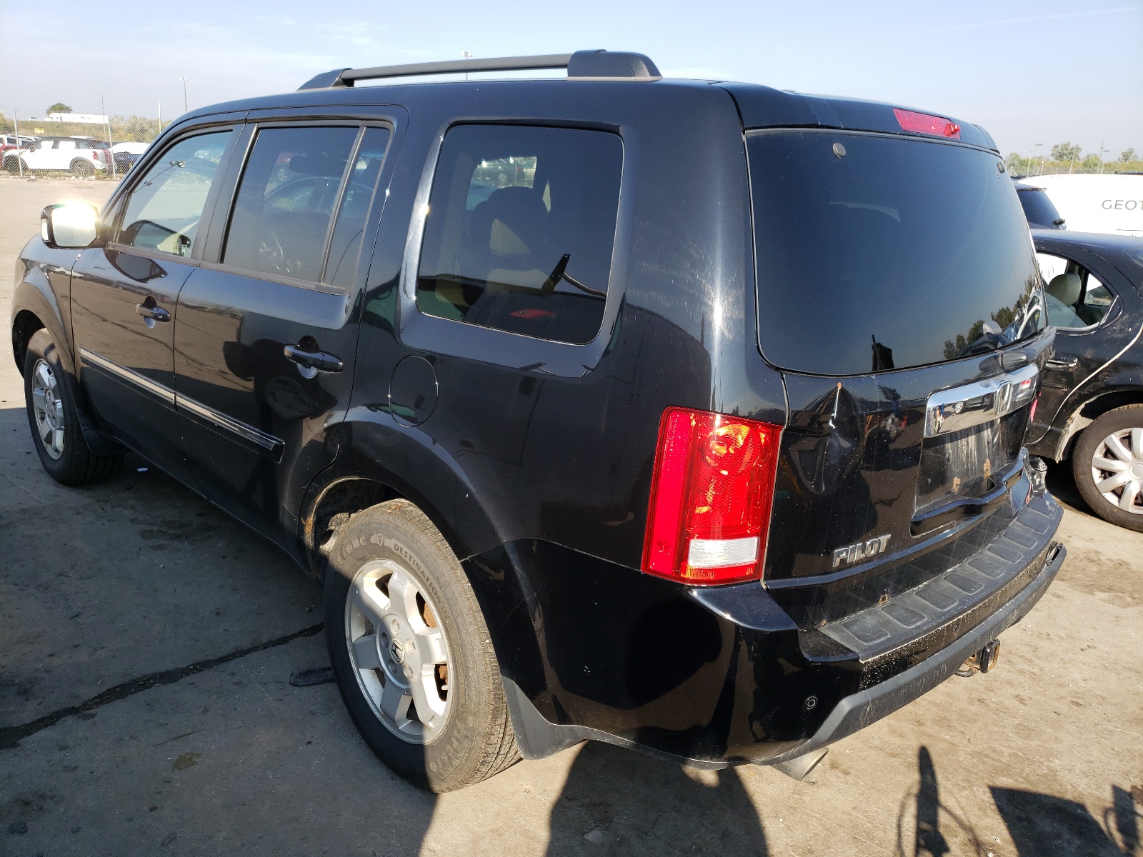 صورة رقم 3 من المزاد - 2011 HONDA PILOT TOUR مع VIN 5FNYF4H96BB501314
