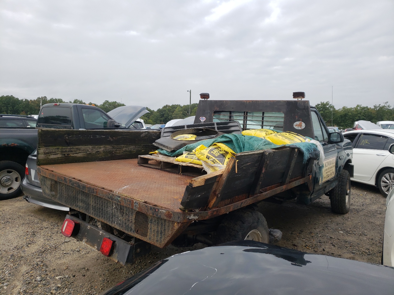 Photo 4 from auction – 1999 FORD F350 SUPER with VIN 2FDHF38M2PCB07026