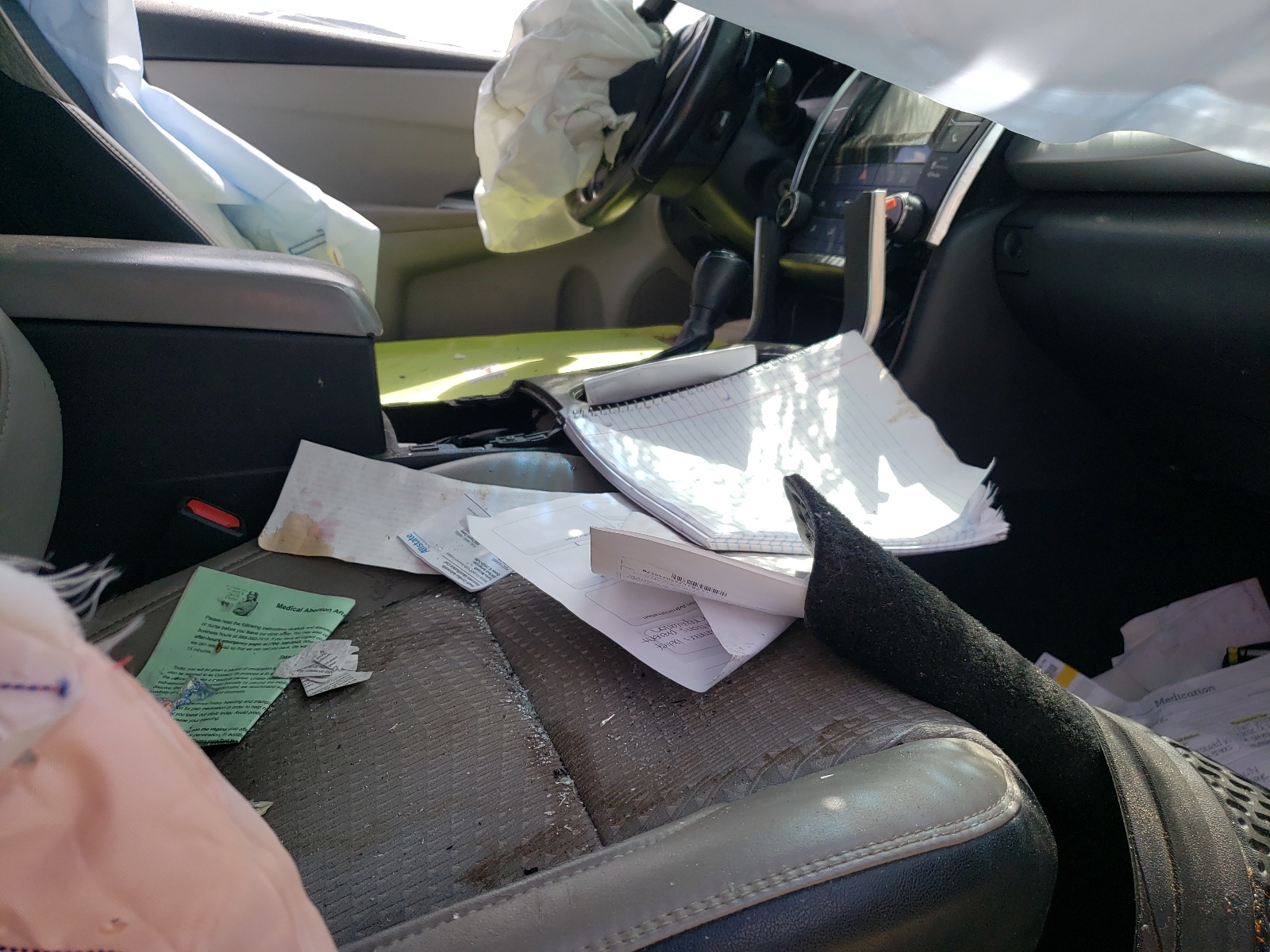 Photo 5 from auction – 2015 TOYOTA CAMRY LE with VIN 4T1BF1FK7FU907444