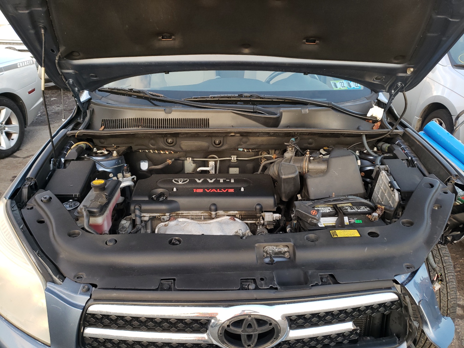 Photo 7 from auction – 2006 TOYOTA RAV4 LIMIT with VIN JTMZD31V166007018