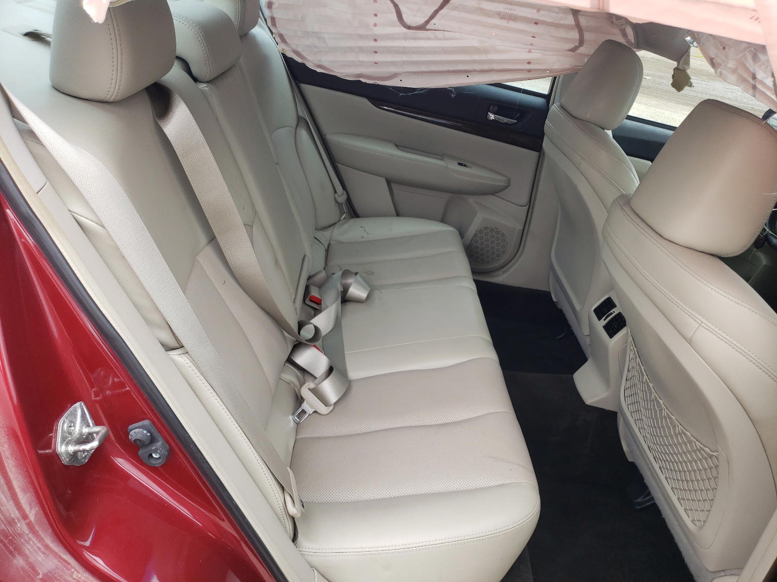 Photo 6 from auction – 2014 SUBARU LEGACY 2.5 with VIN 4S3BMBL68E3002822