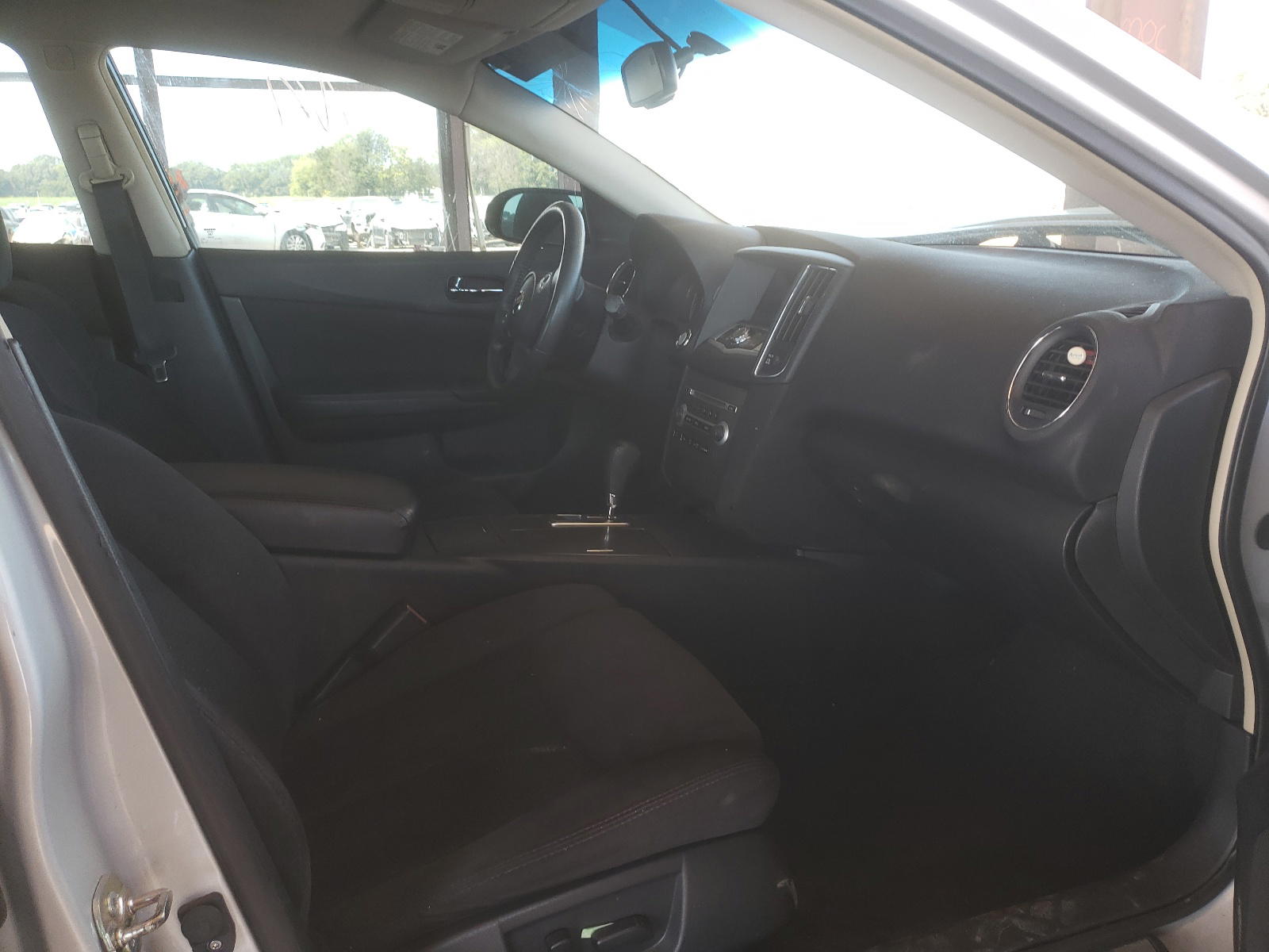 Photo 5 from auction – 2014 NISSAN MAXIMA S with VIN 1N4AA5AP2EC914370